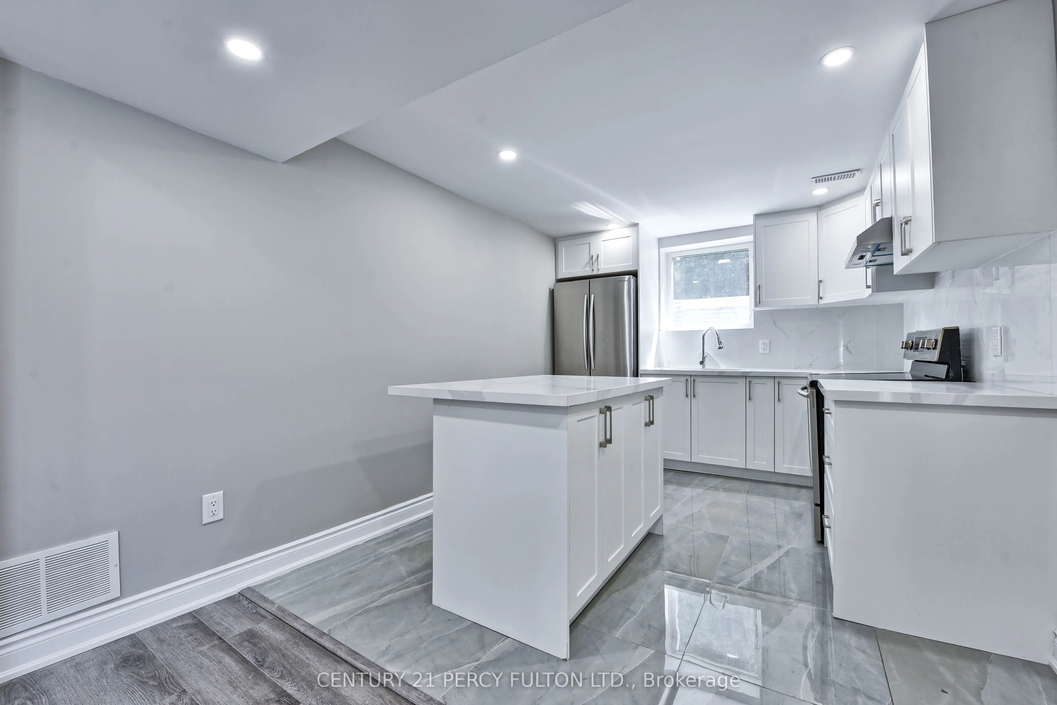 32 Drum Oak Crescent
