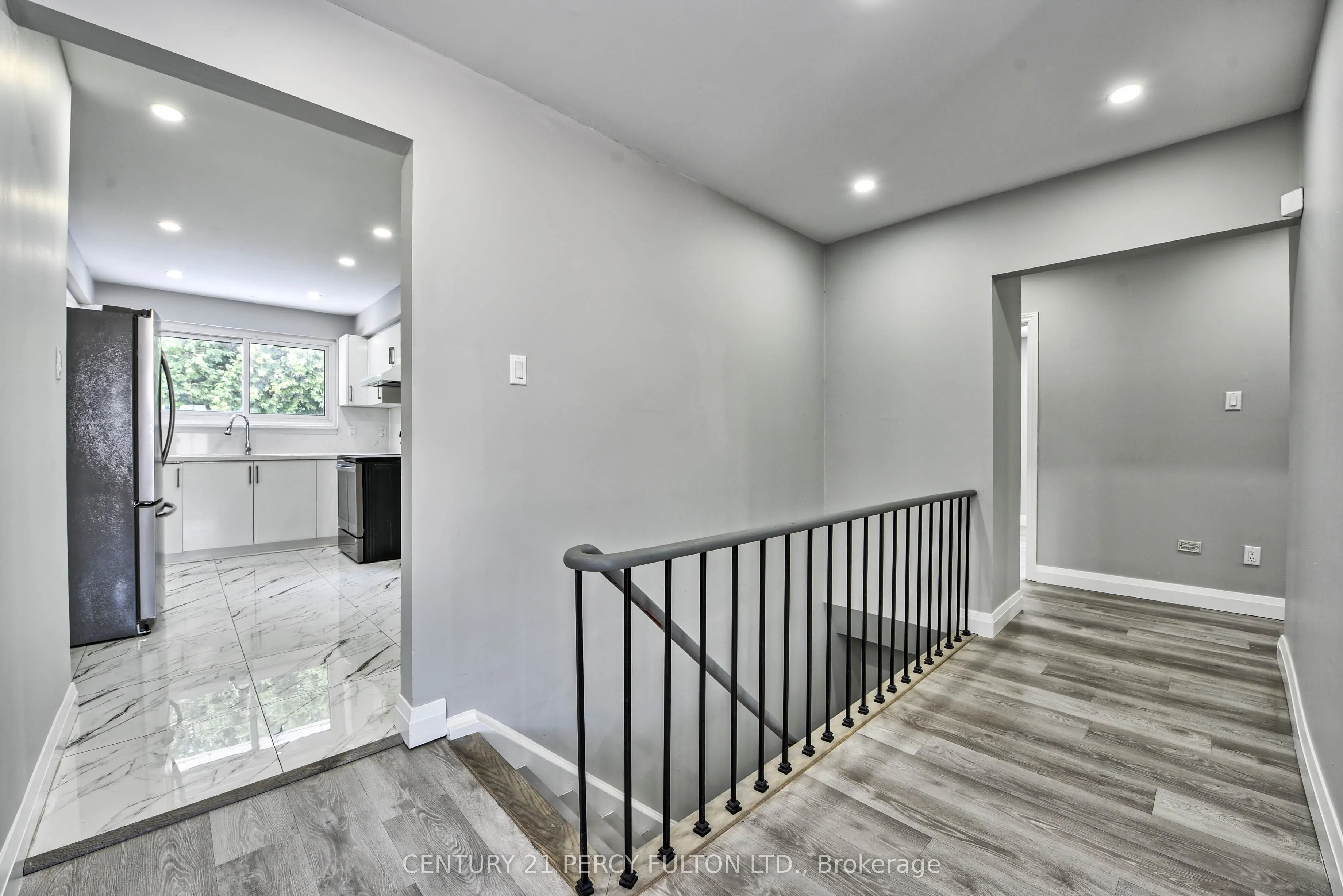 32 Drum Oak Crescent