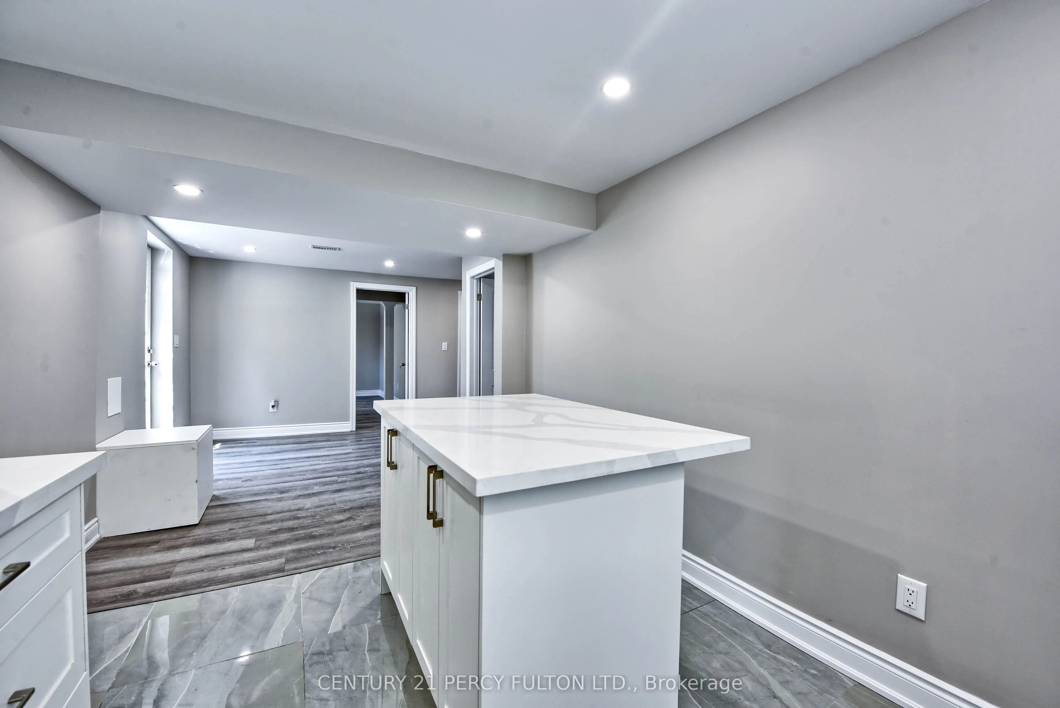 32 Drum Oak Crescent