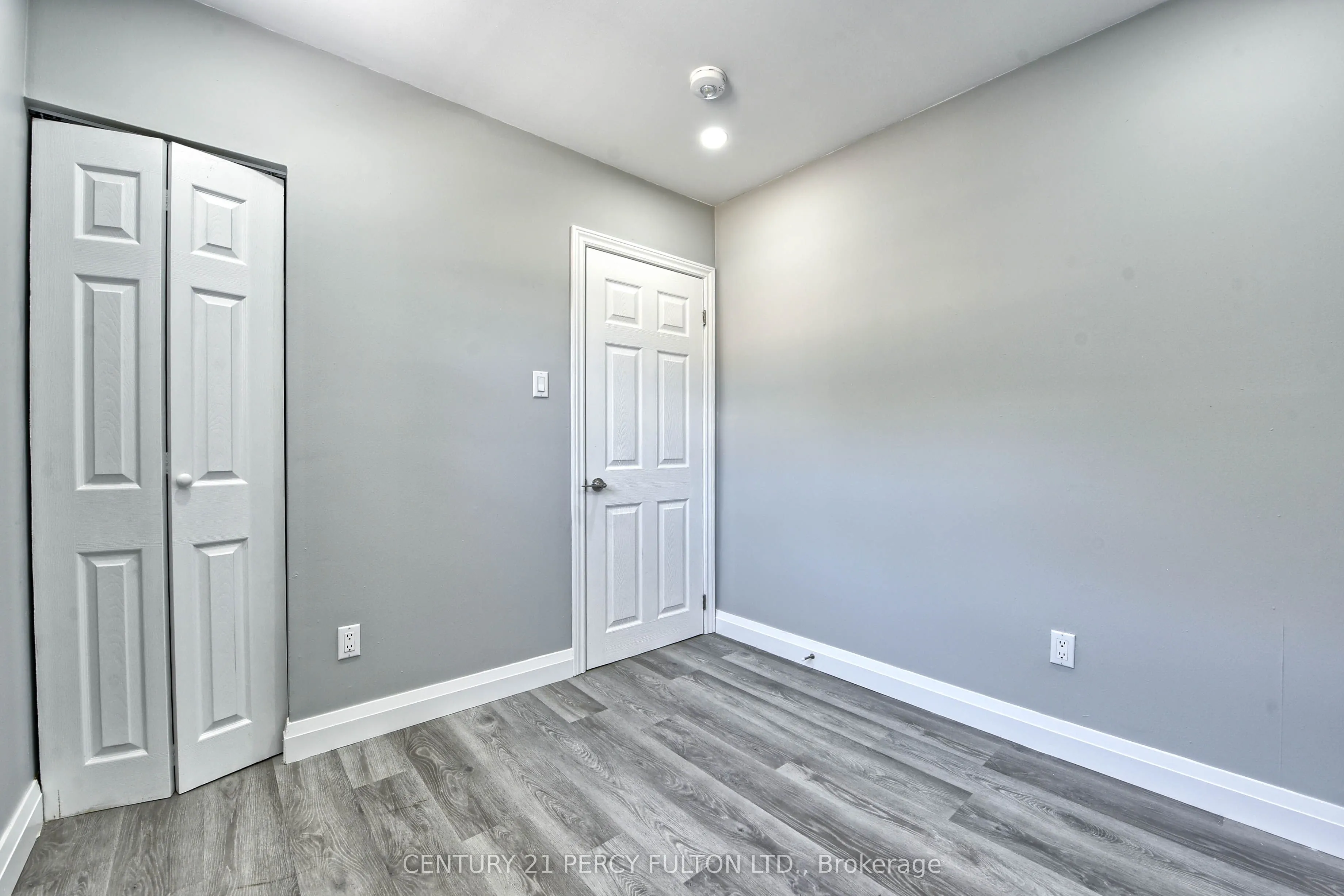 32 Drum Oak Crescent
