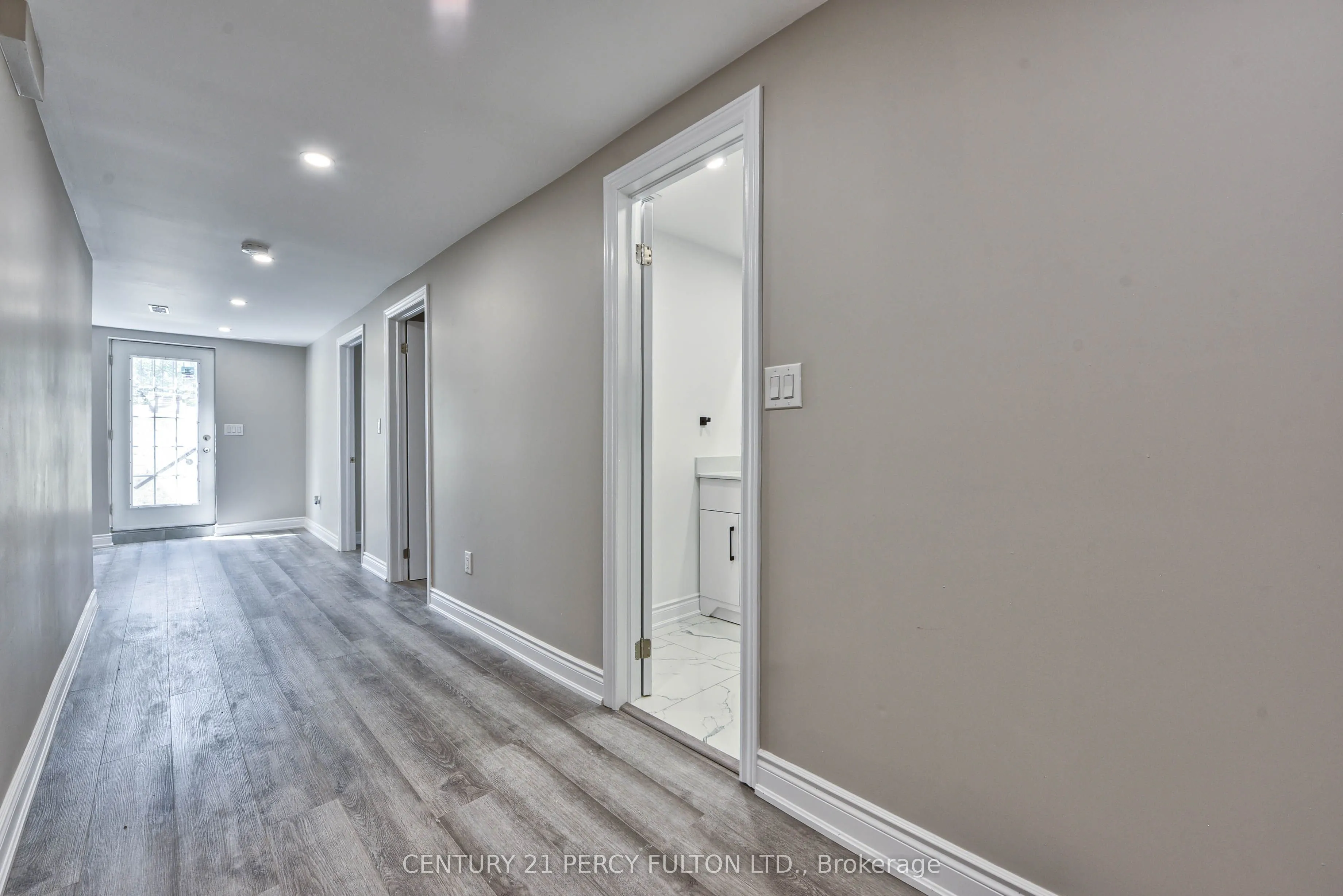 32 Drum Oak Crescent