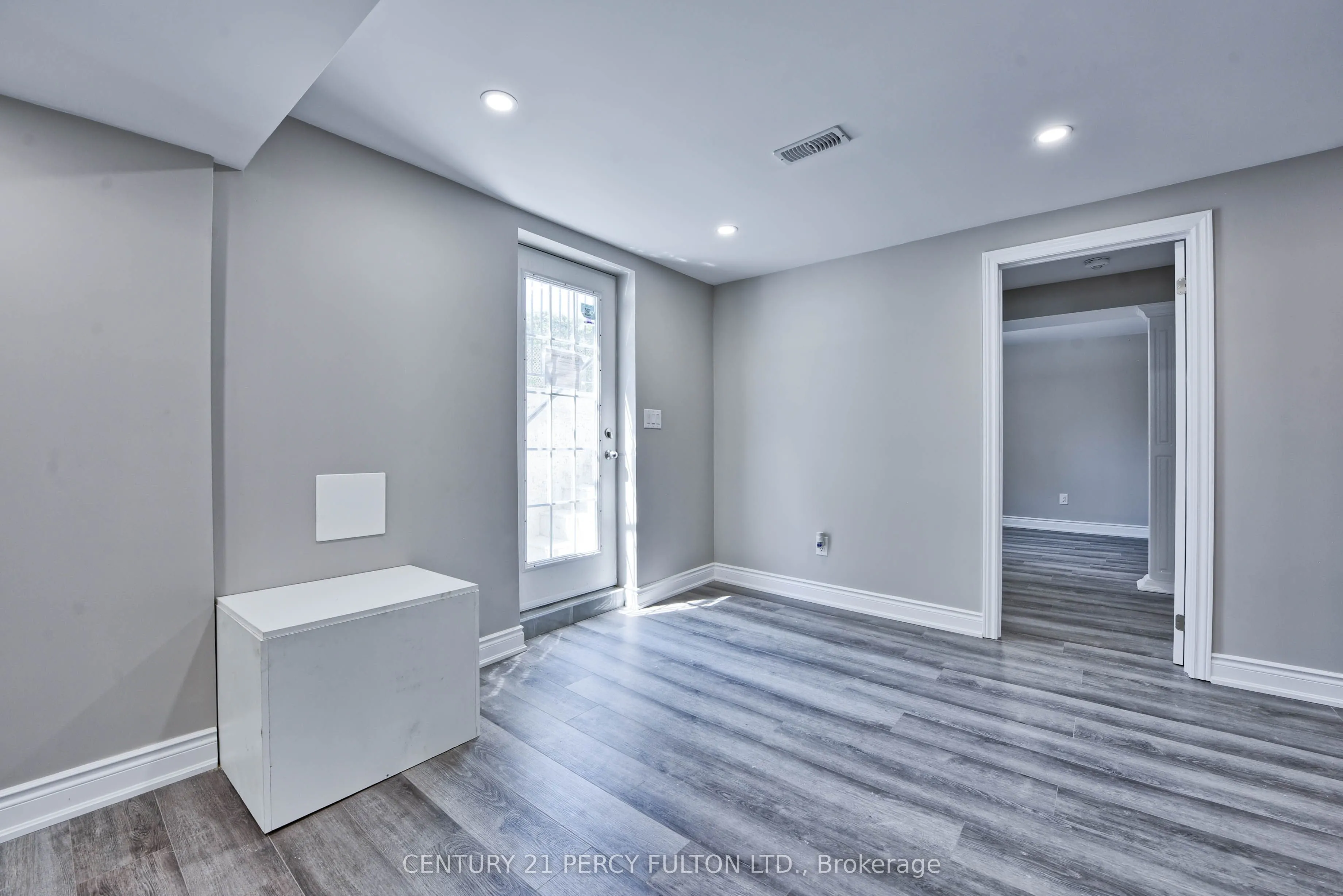32 Drum Oak Crescent