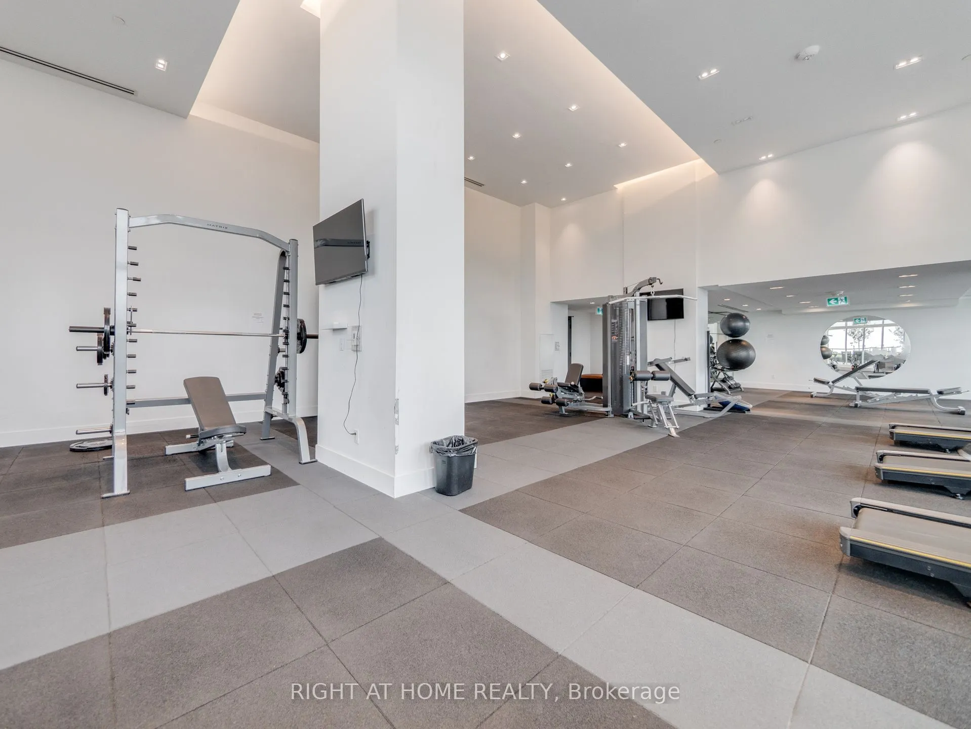 2489 Taunton Road, #223