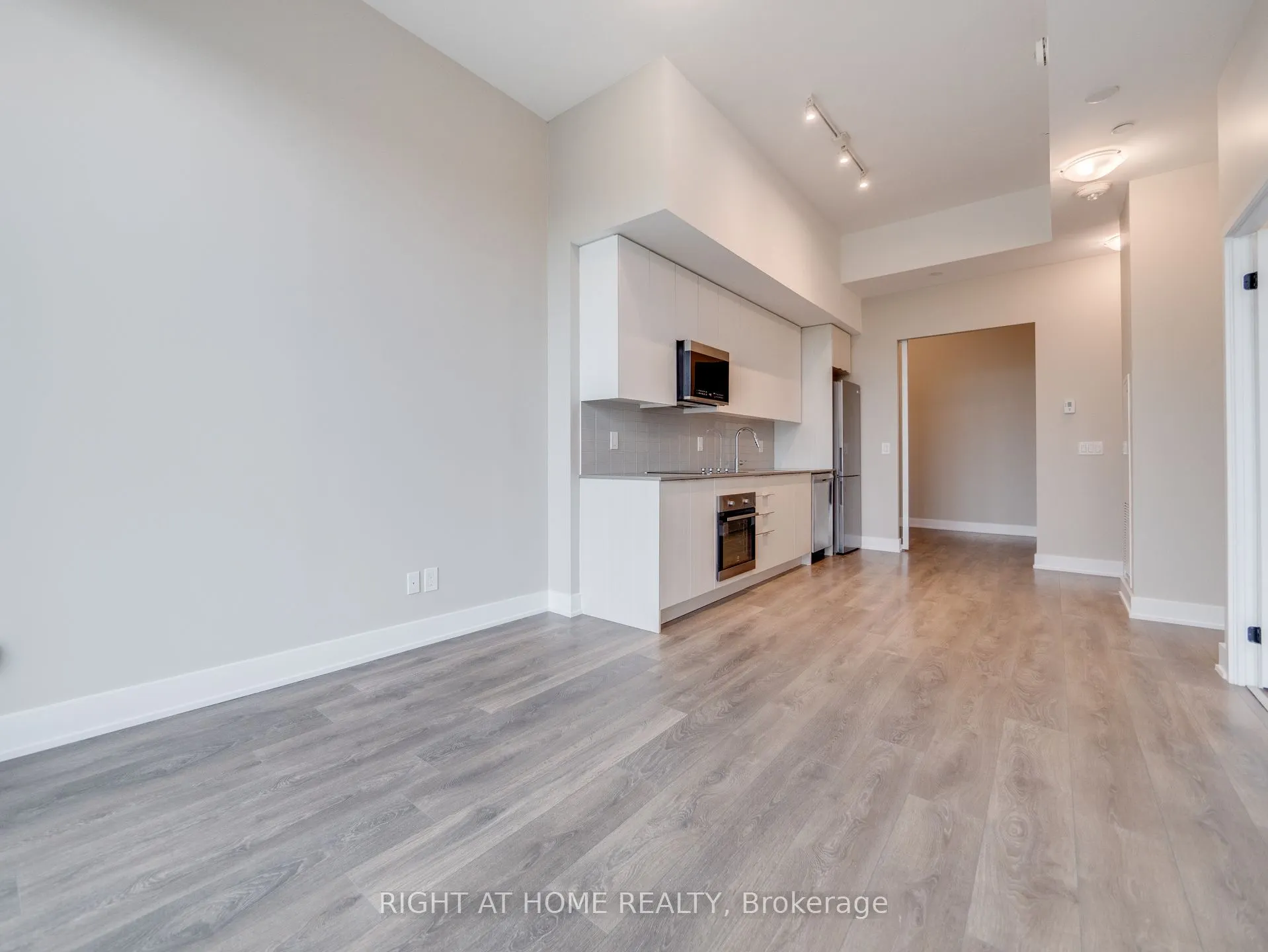 2489 Taunton Road, #223