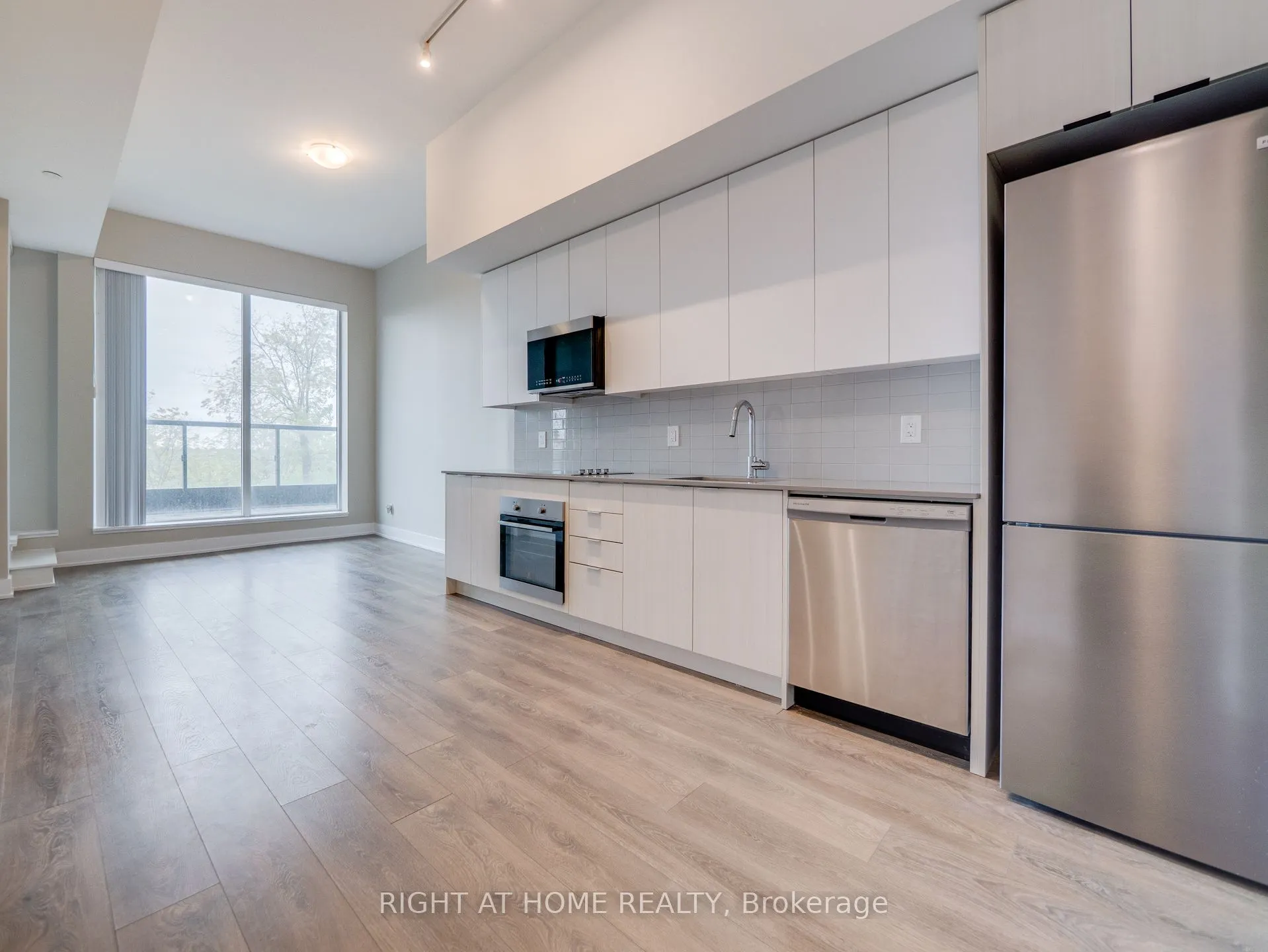 2489 Taunton Road, #223