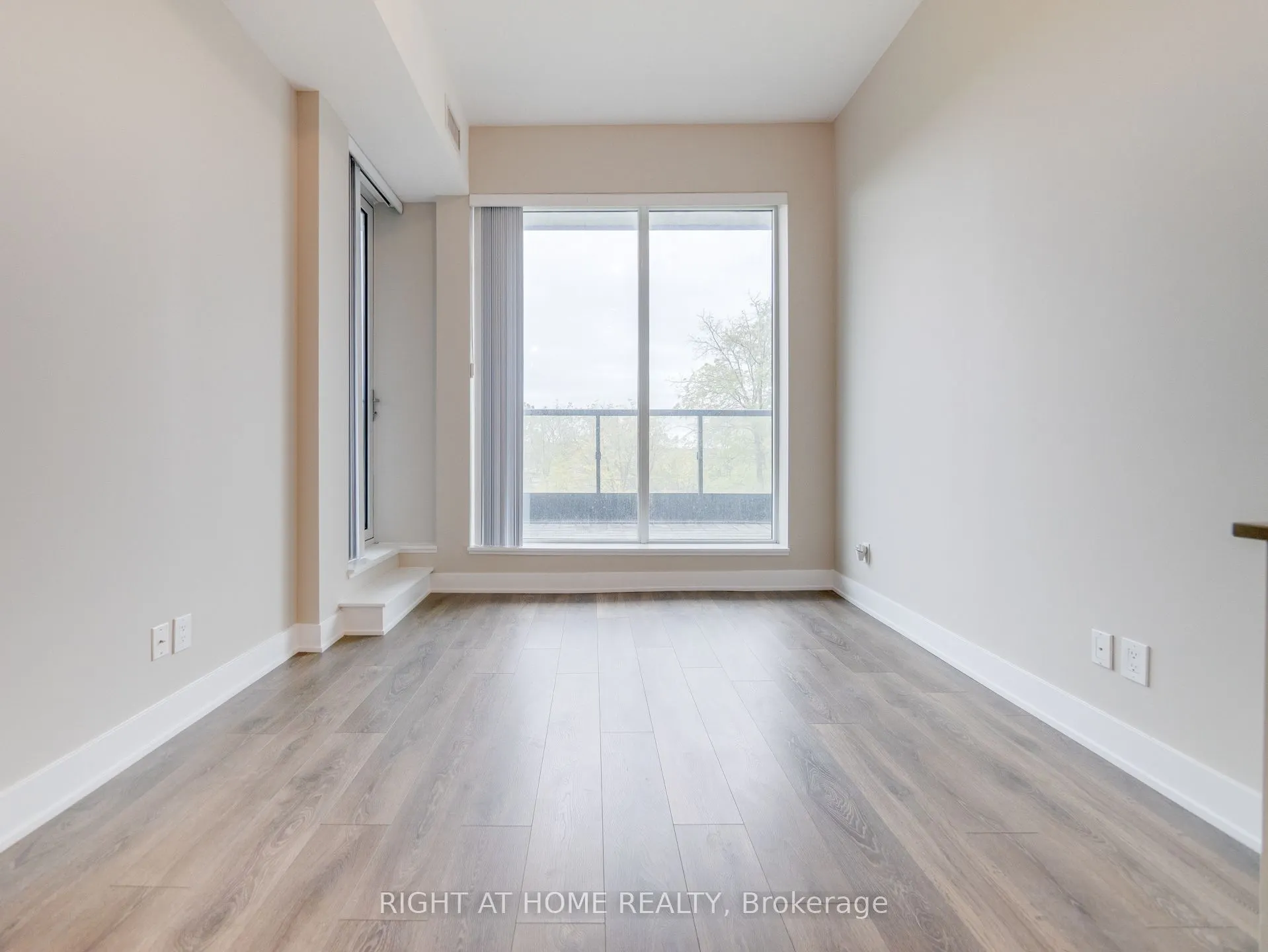 2489 Taunton Road, #223