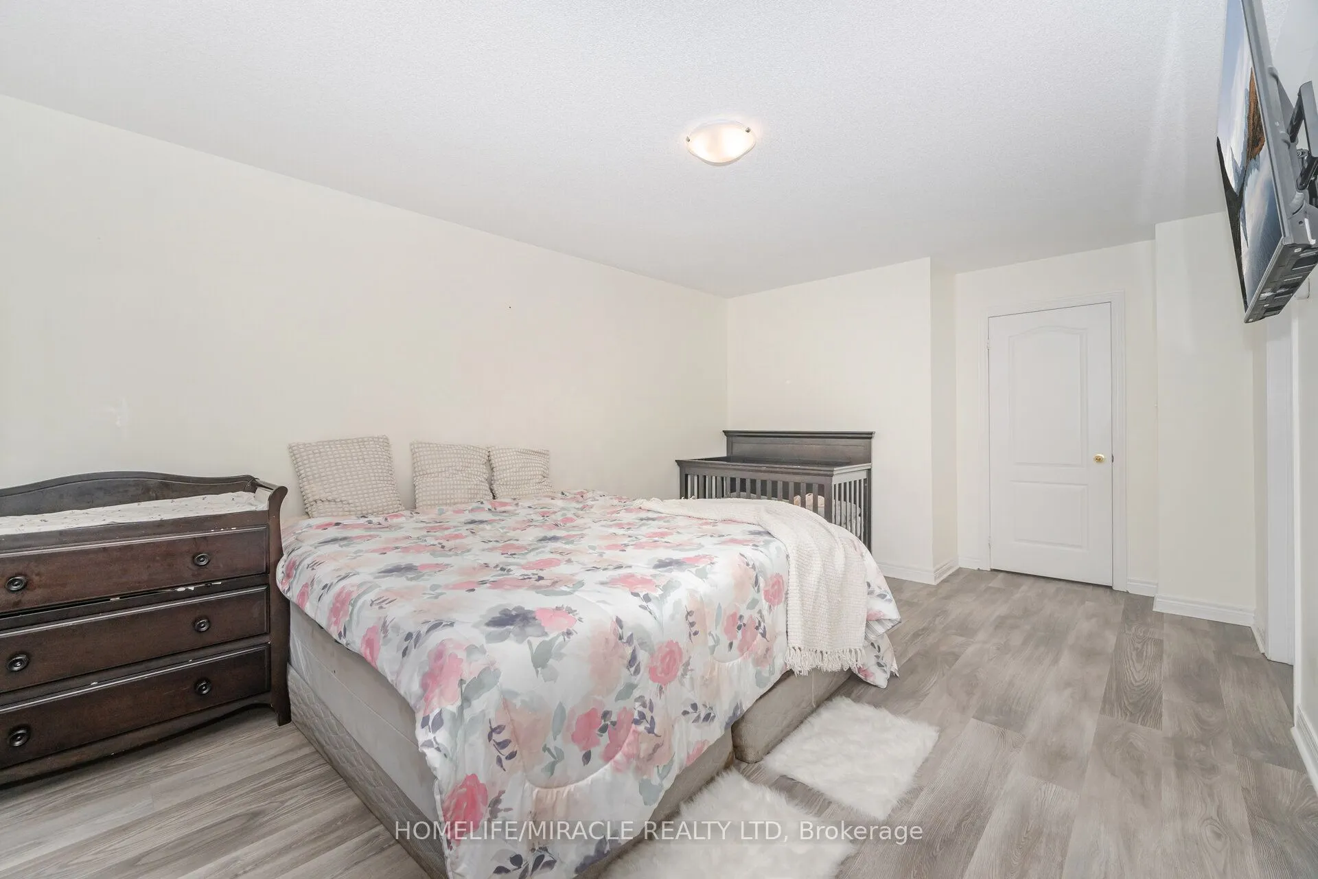 31 Hollingsworth Circle