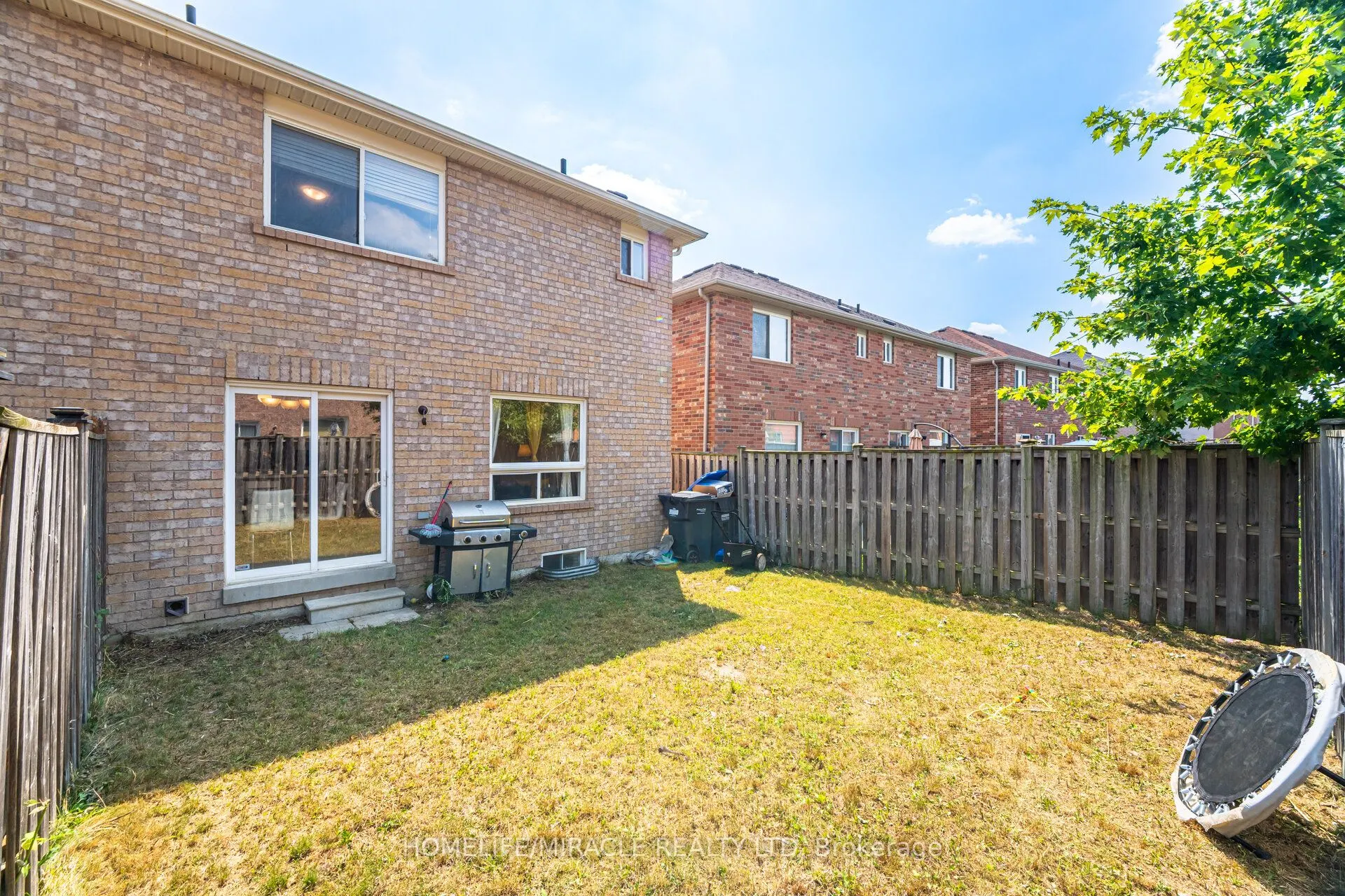 31 Hollingsworth Circle