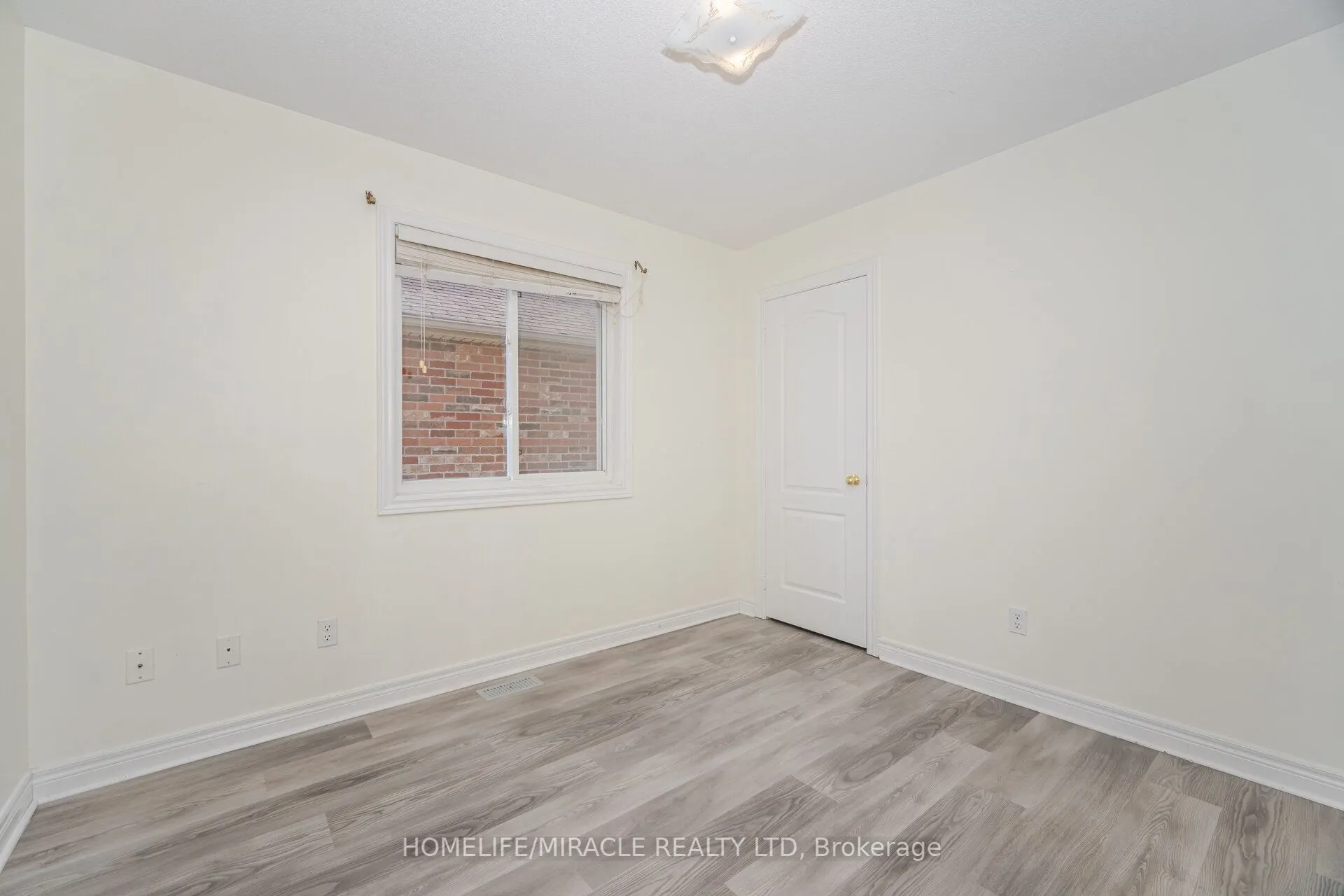 31 Hollingsworth Circle