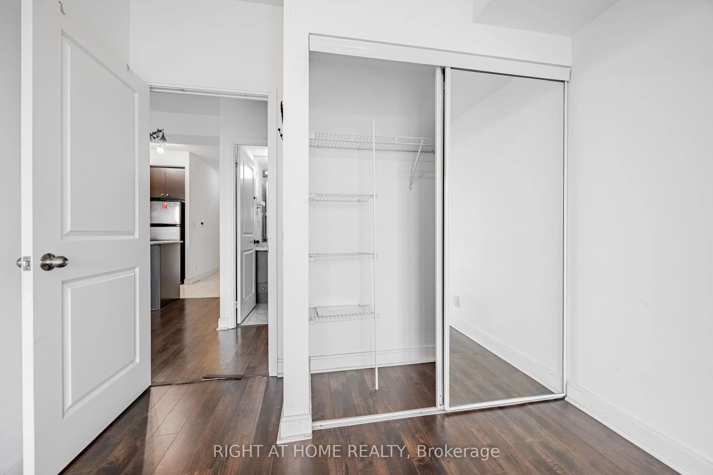 50 Absolute Avenue, #3010