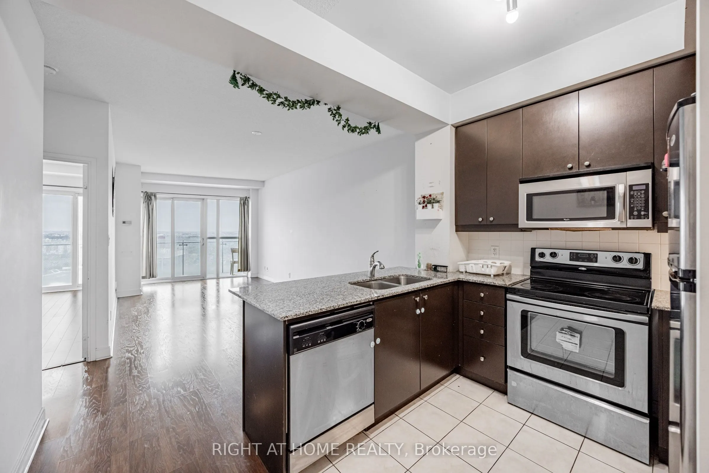 50 Absolute Avenue, #3010