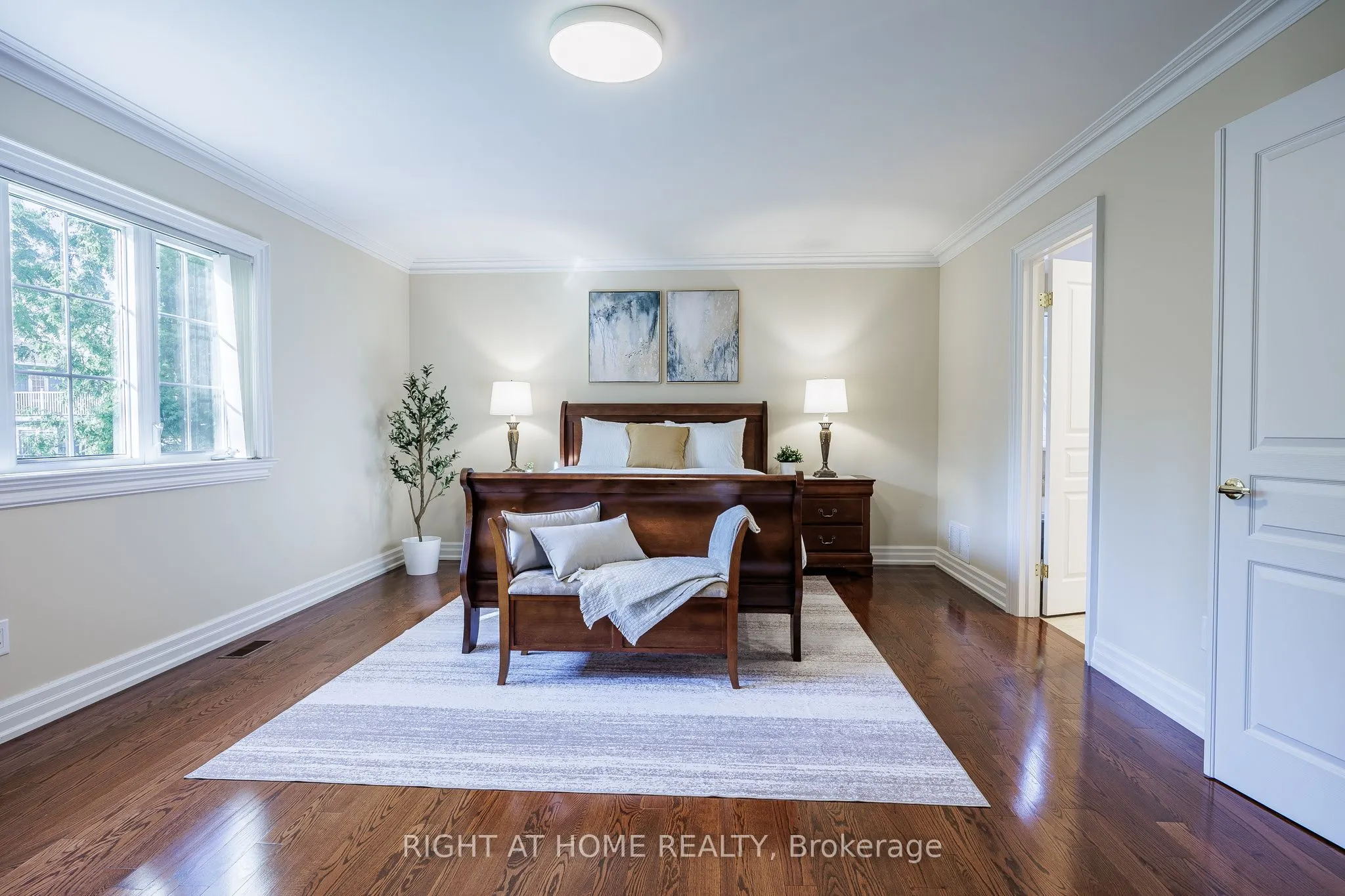 2 Fairway Road