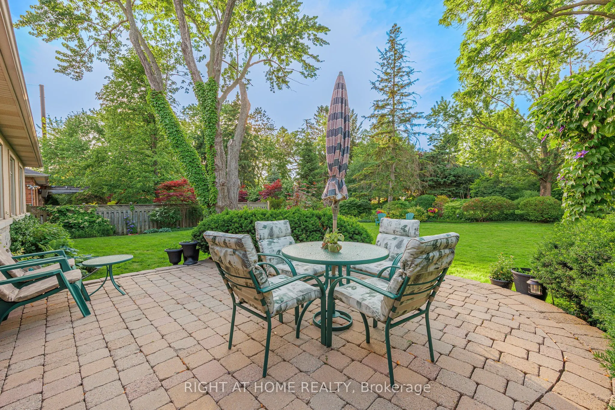 2 Fairway Road