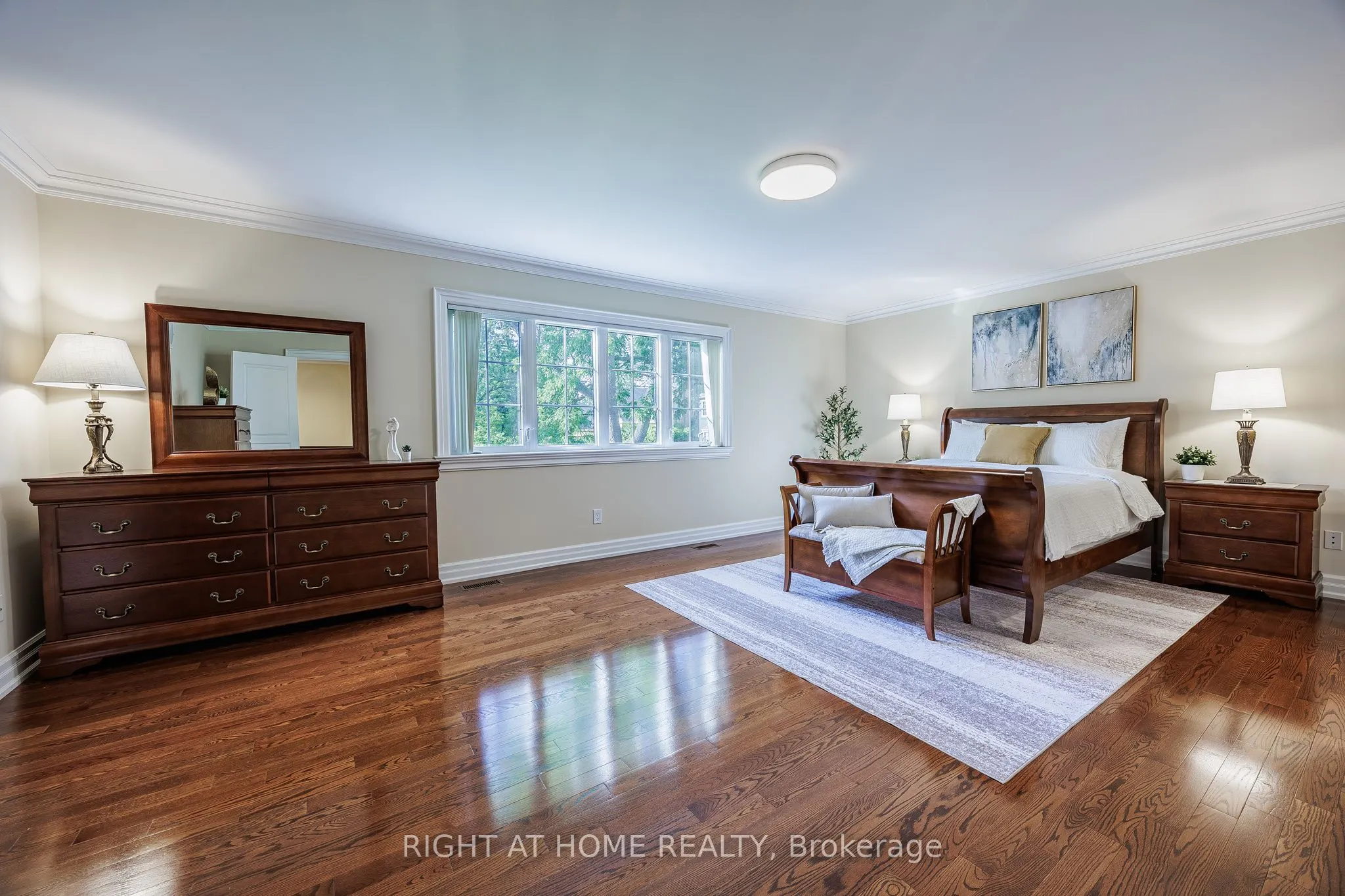 2 Fairway Road