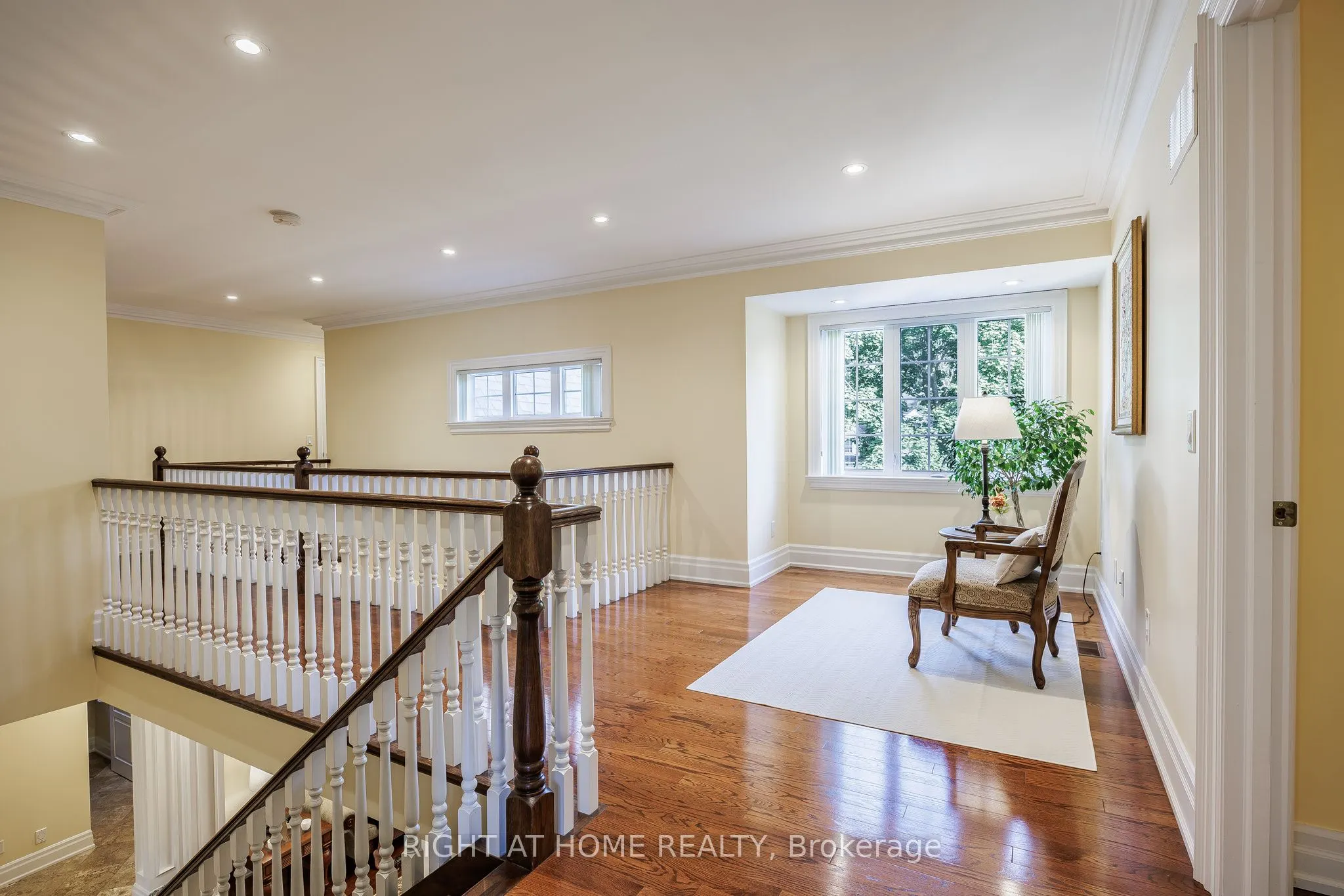 2 Fairway Road
