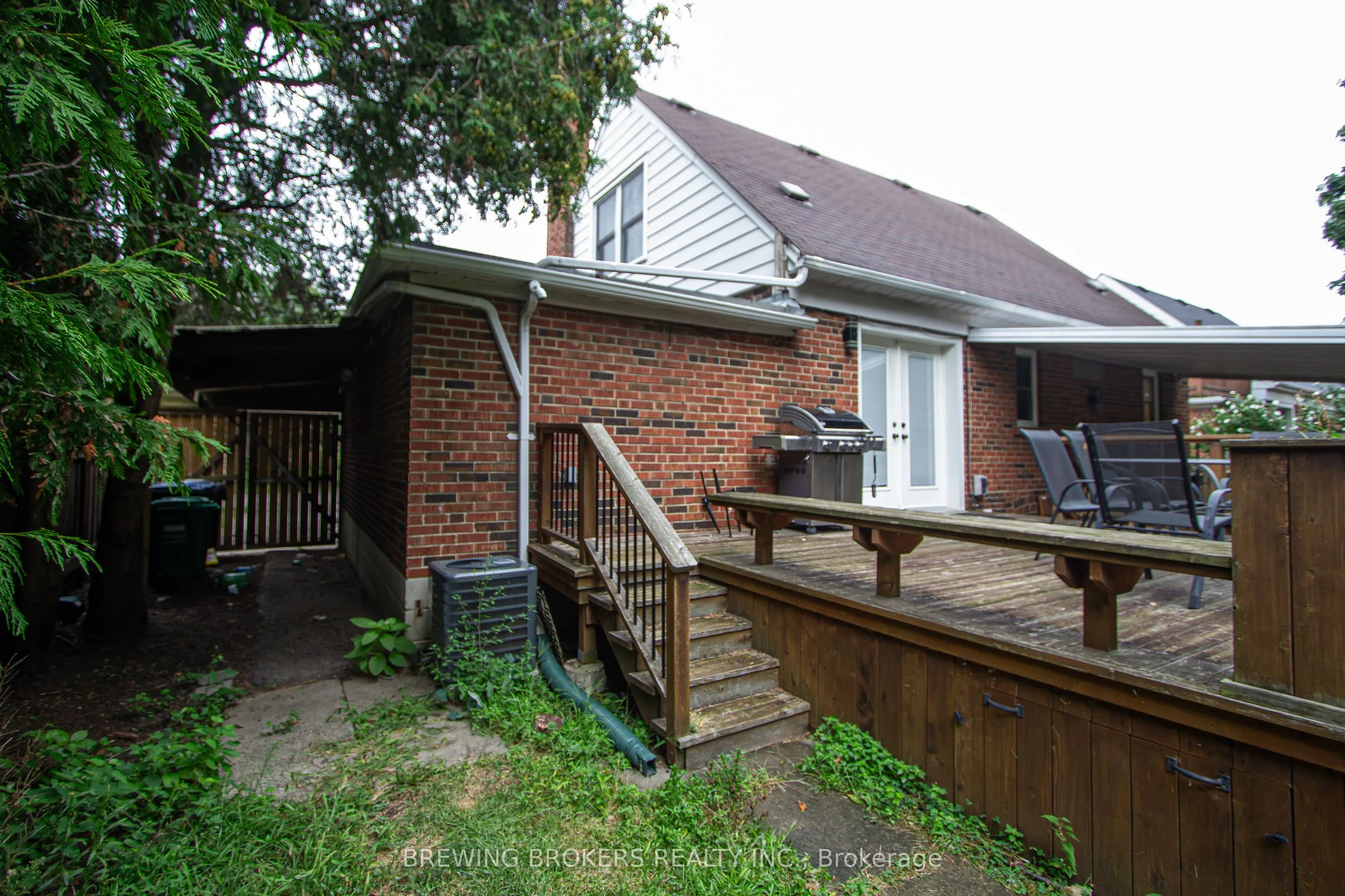 1536 Applewood Road