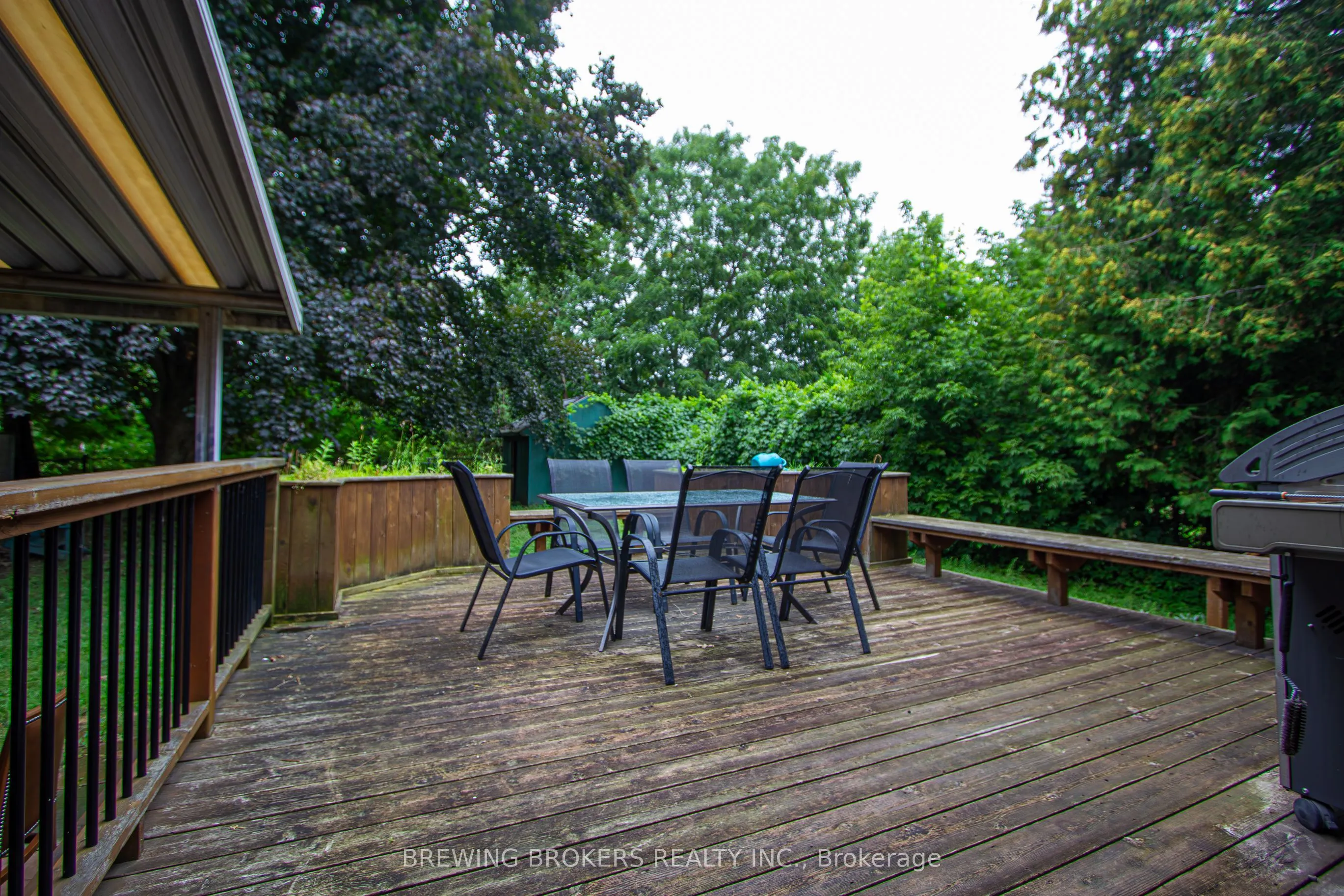 1536 Applewood Road