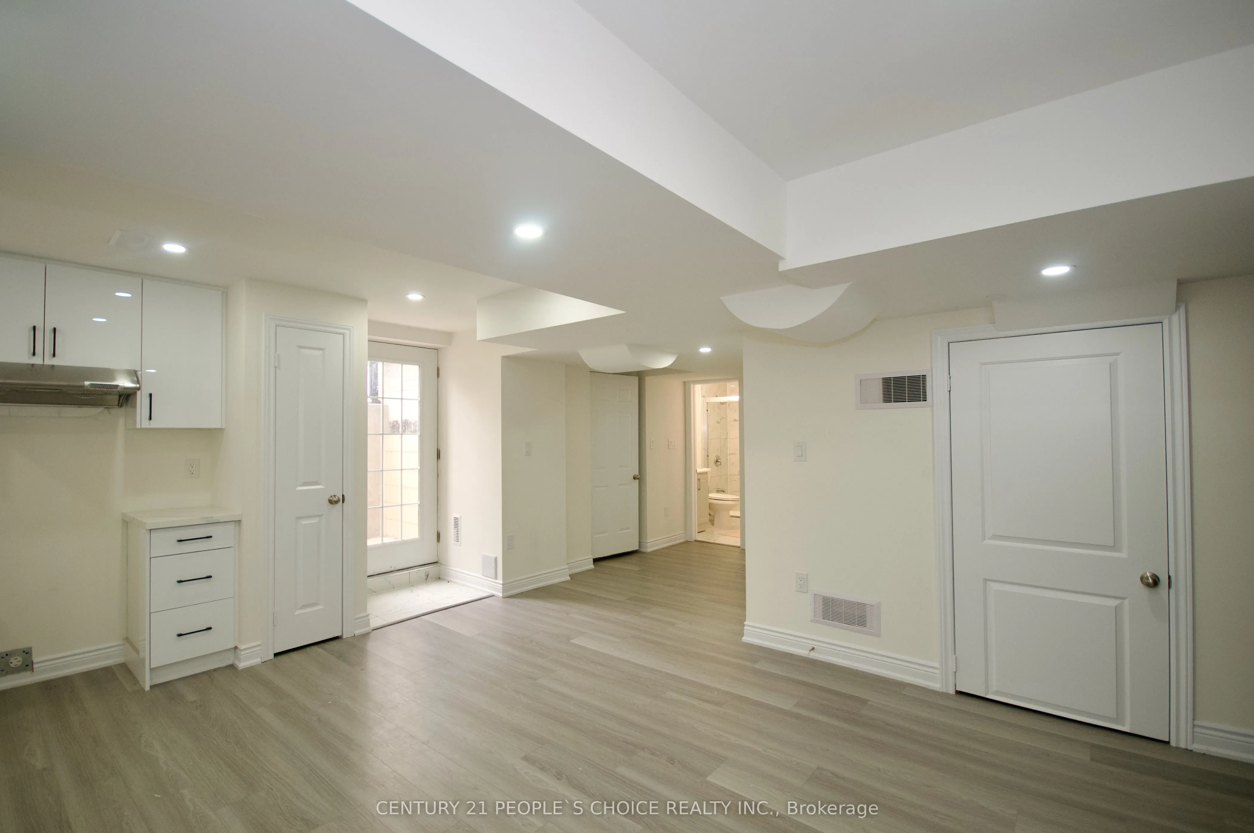 42 Seymour Road