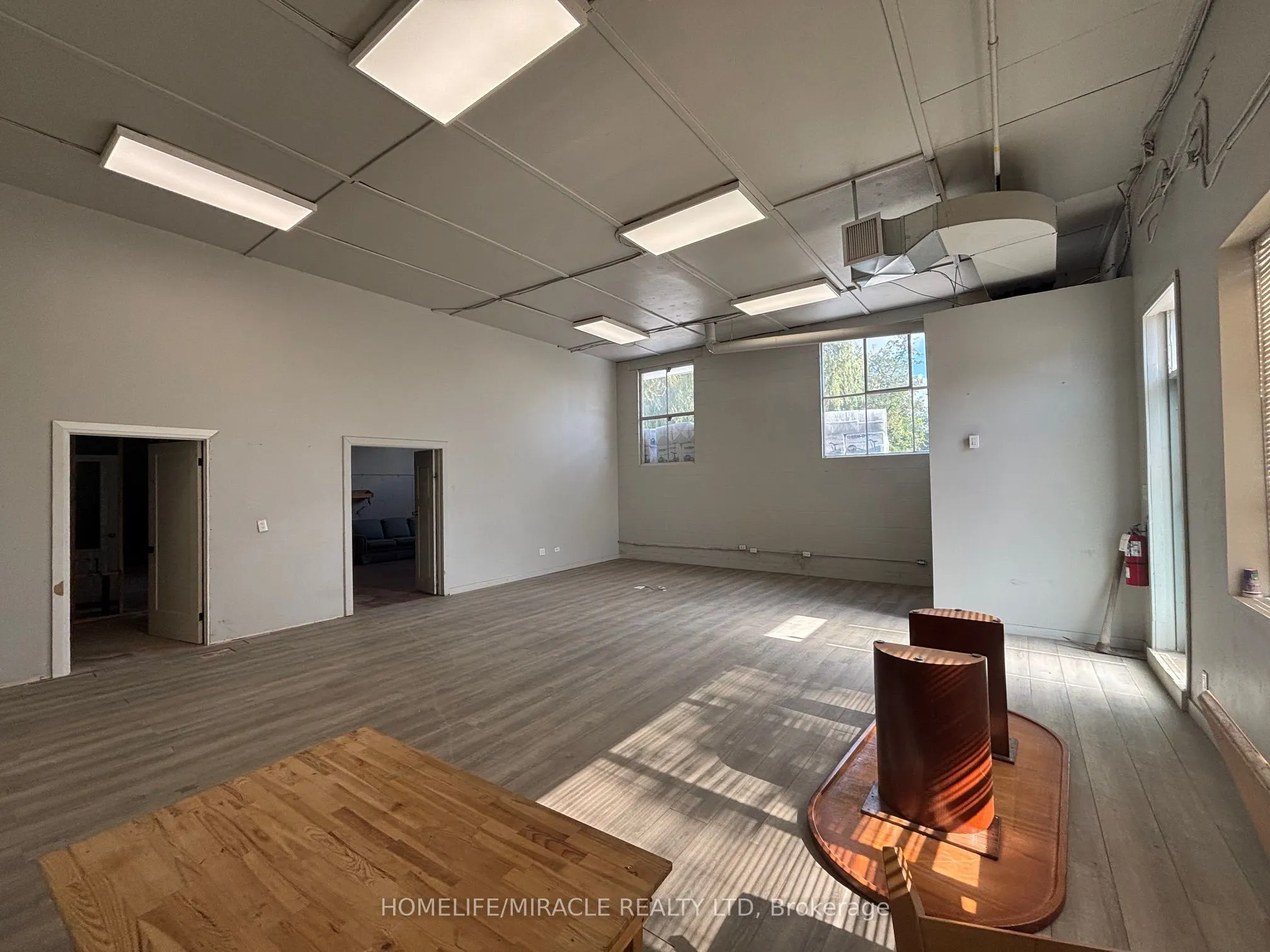 3153 - 3155 Steeles Avenue, #1