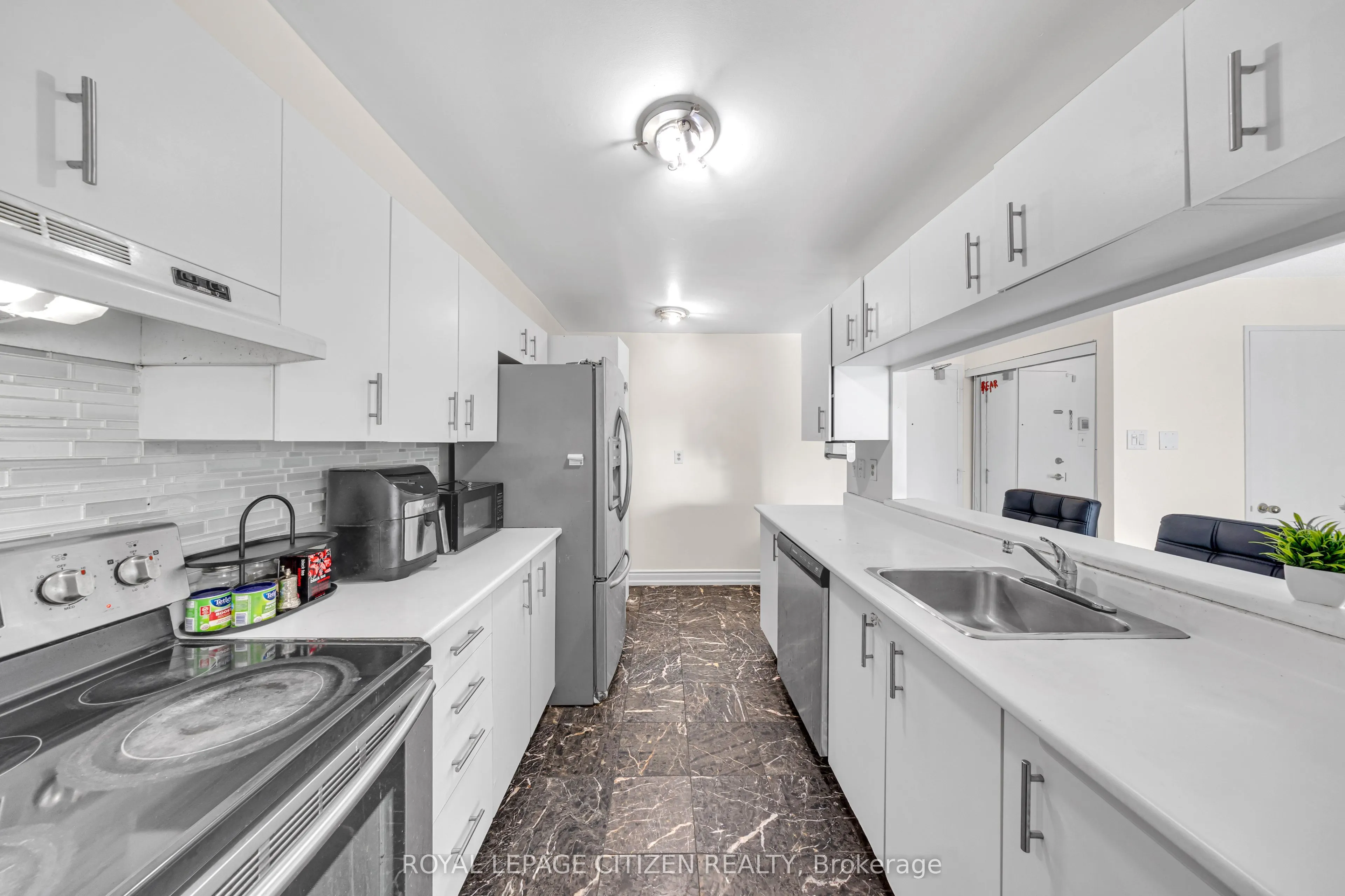 4205 Shipp Drive, #301