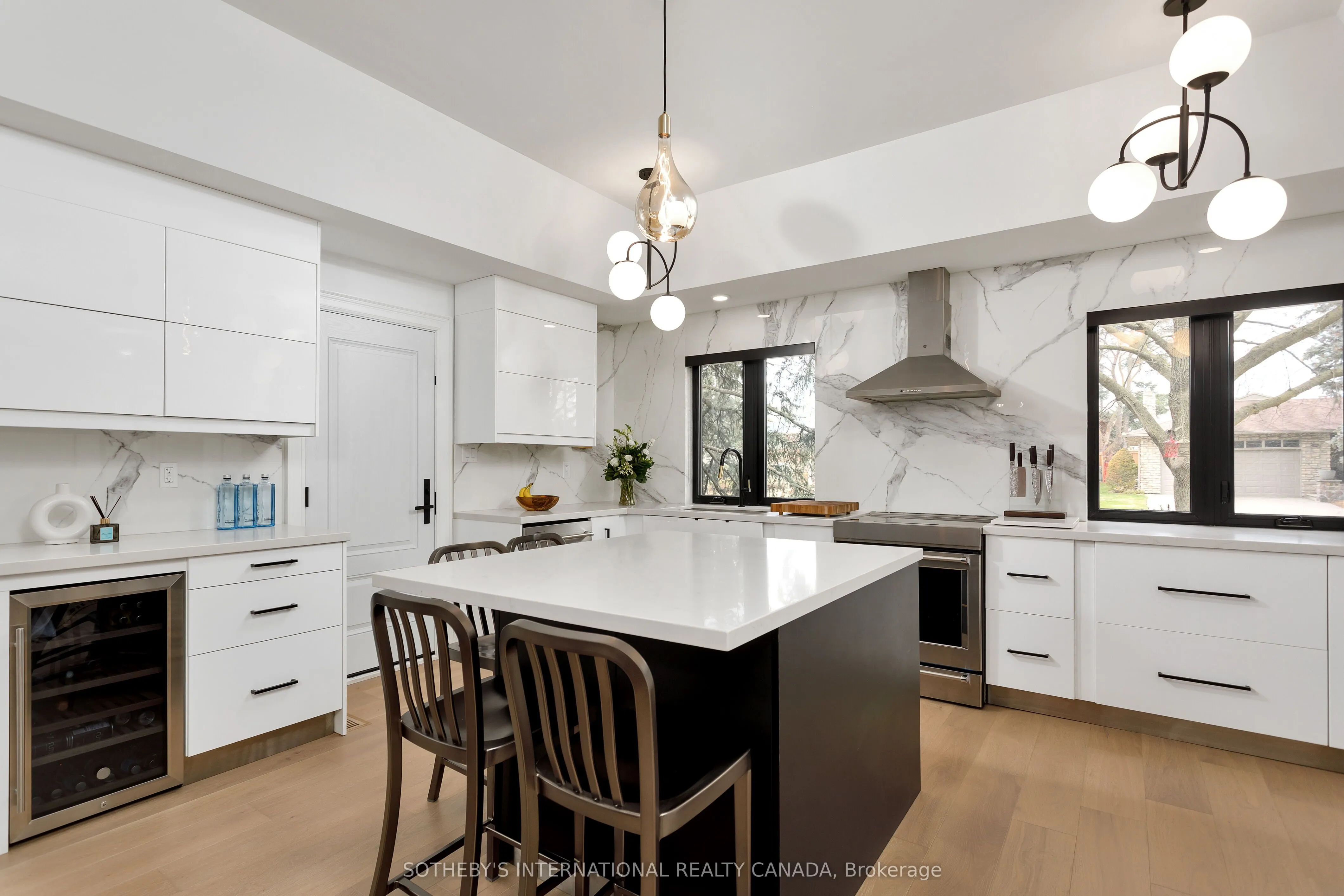 15 Ravensbourne Crescent