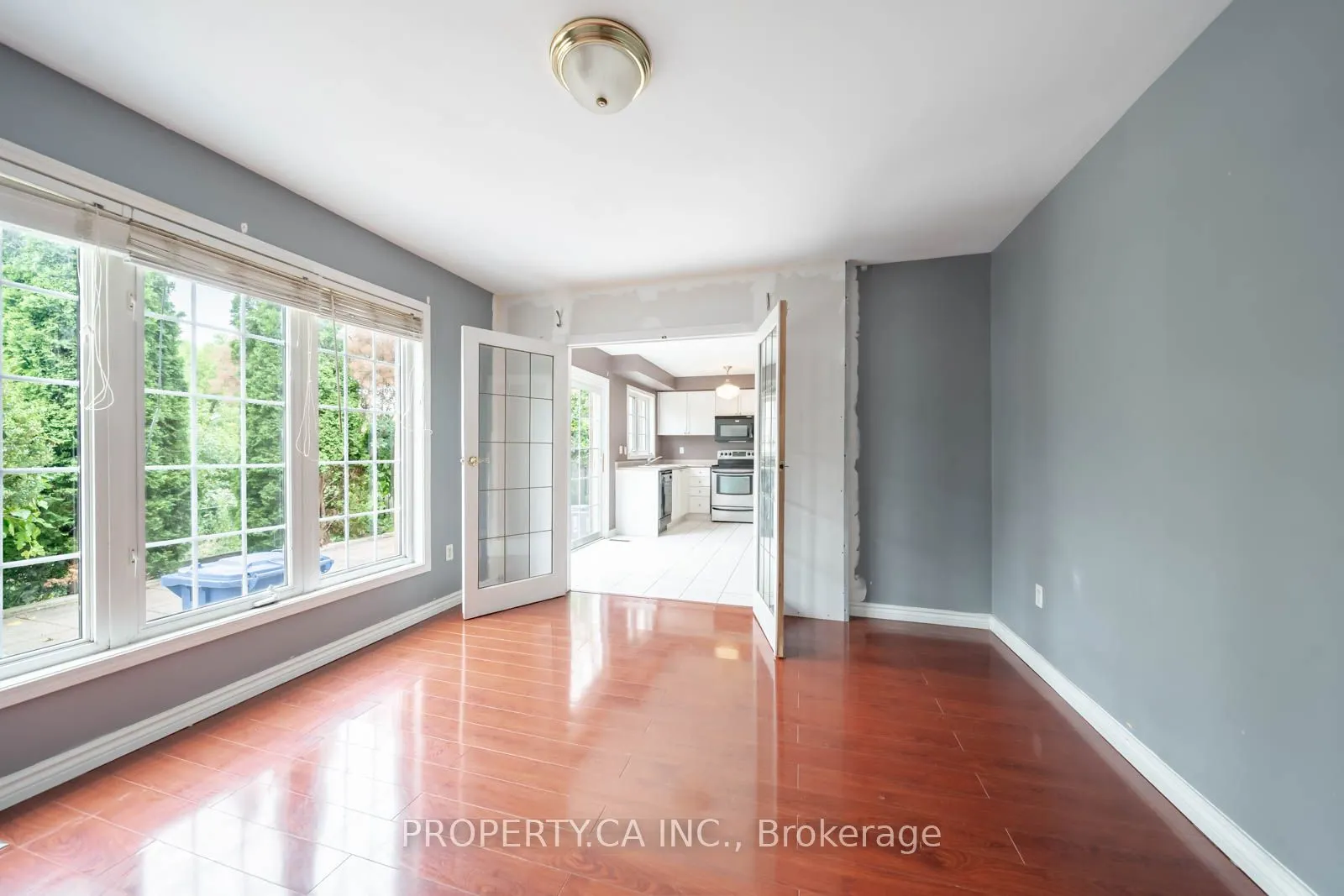 16 Fidelity Avenue