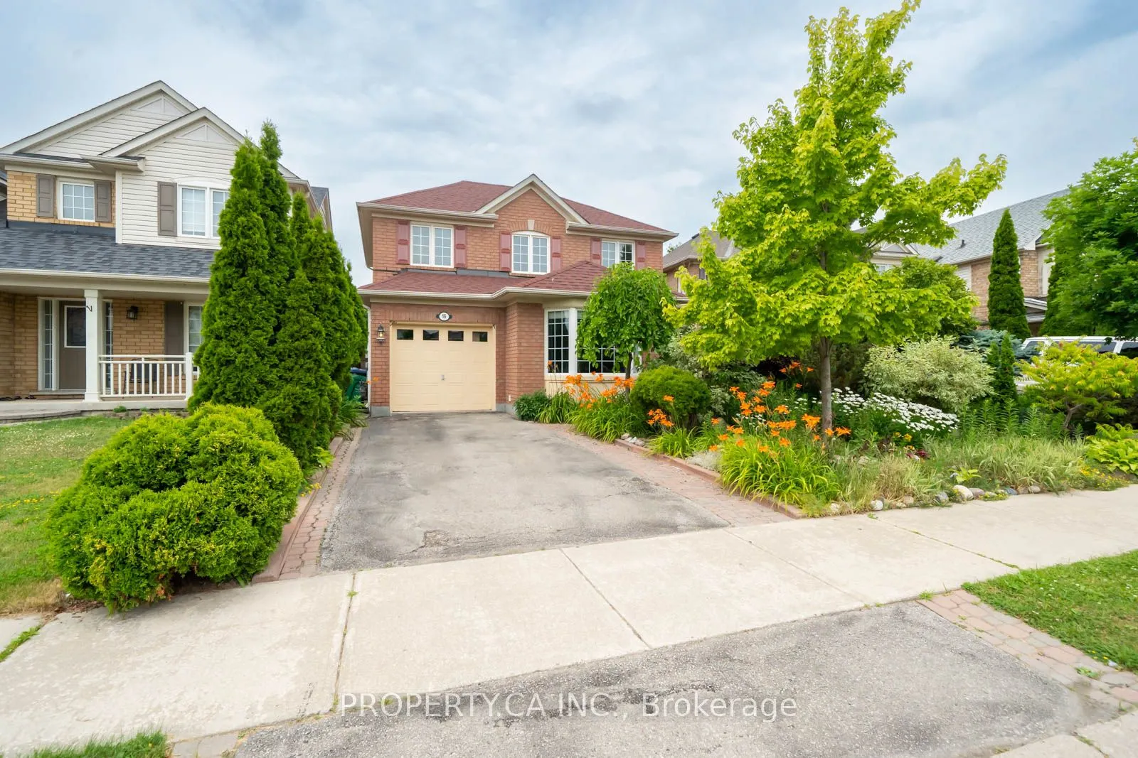 16 Fidelity Avenue