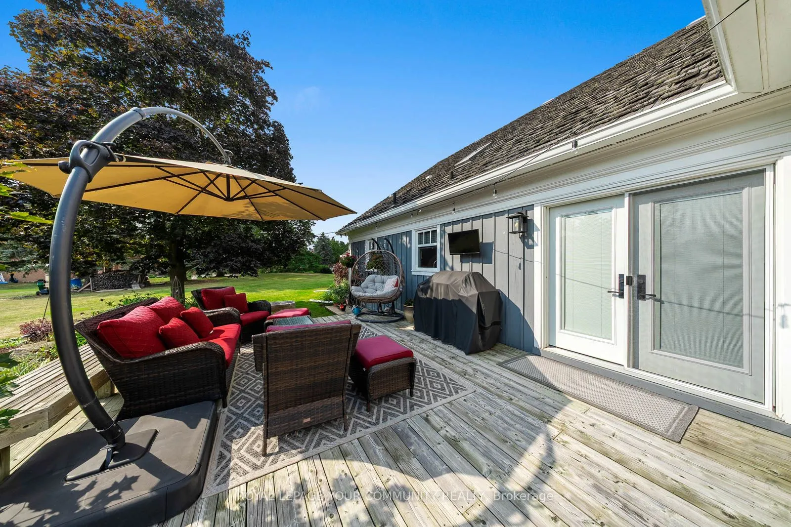 6 Creekside Court