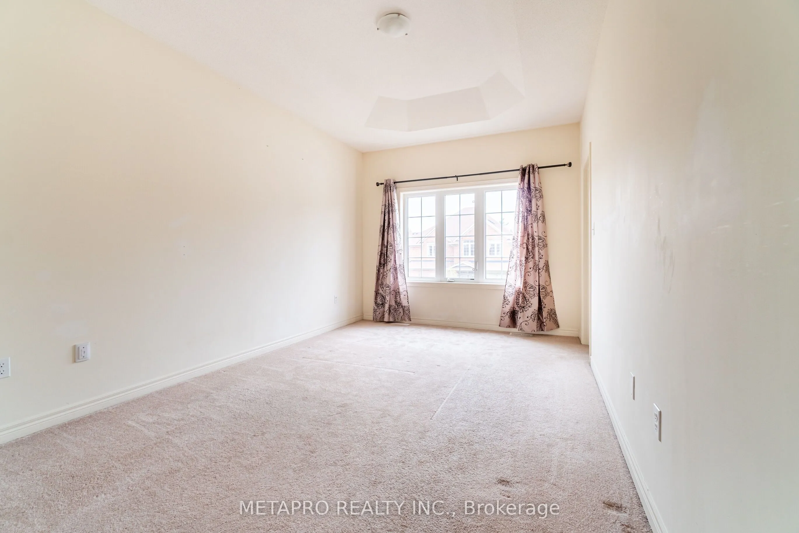 69 George Robinson Drive