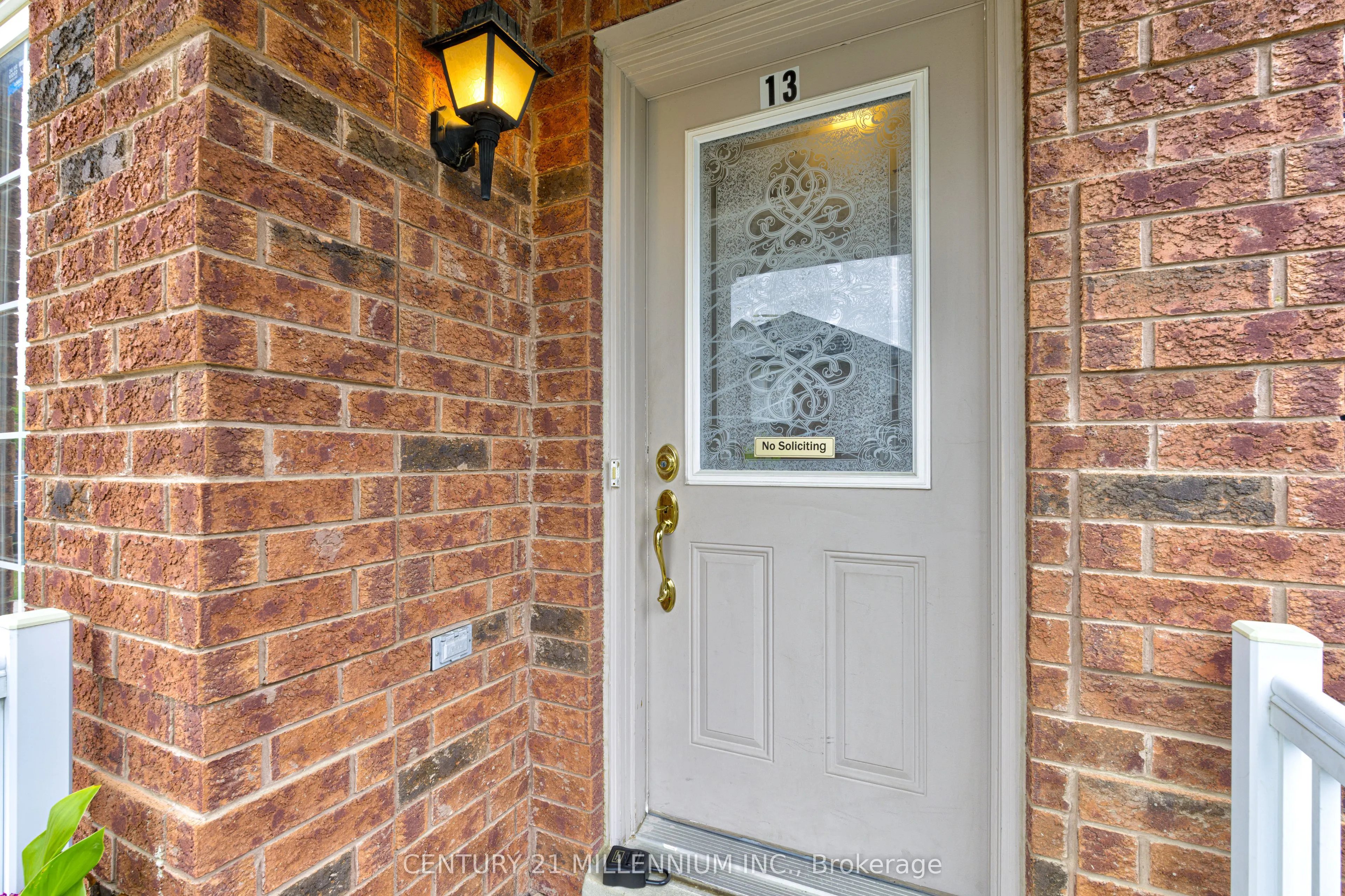 13 Coolwater Drive