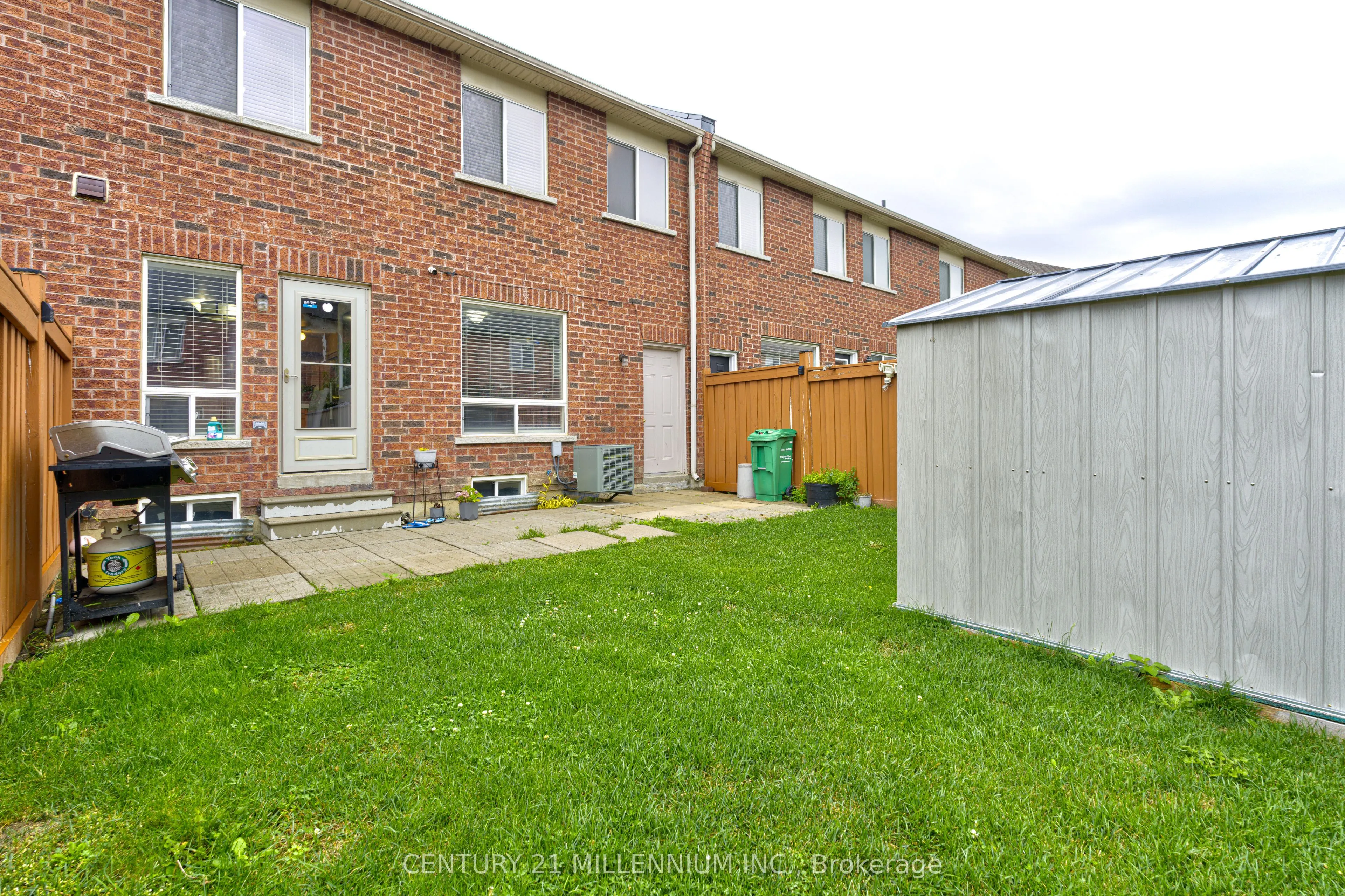 13 Coolwater Drive