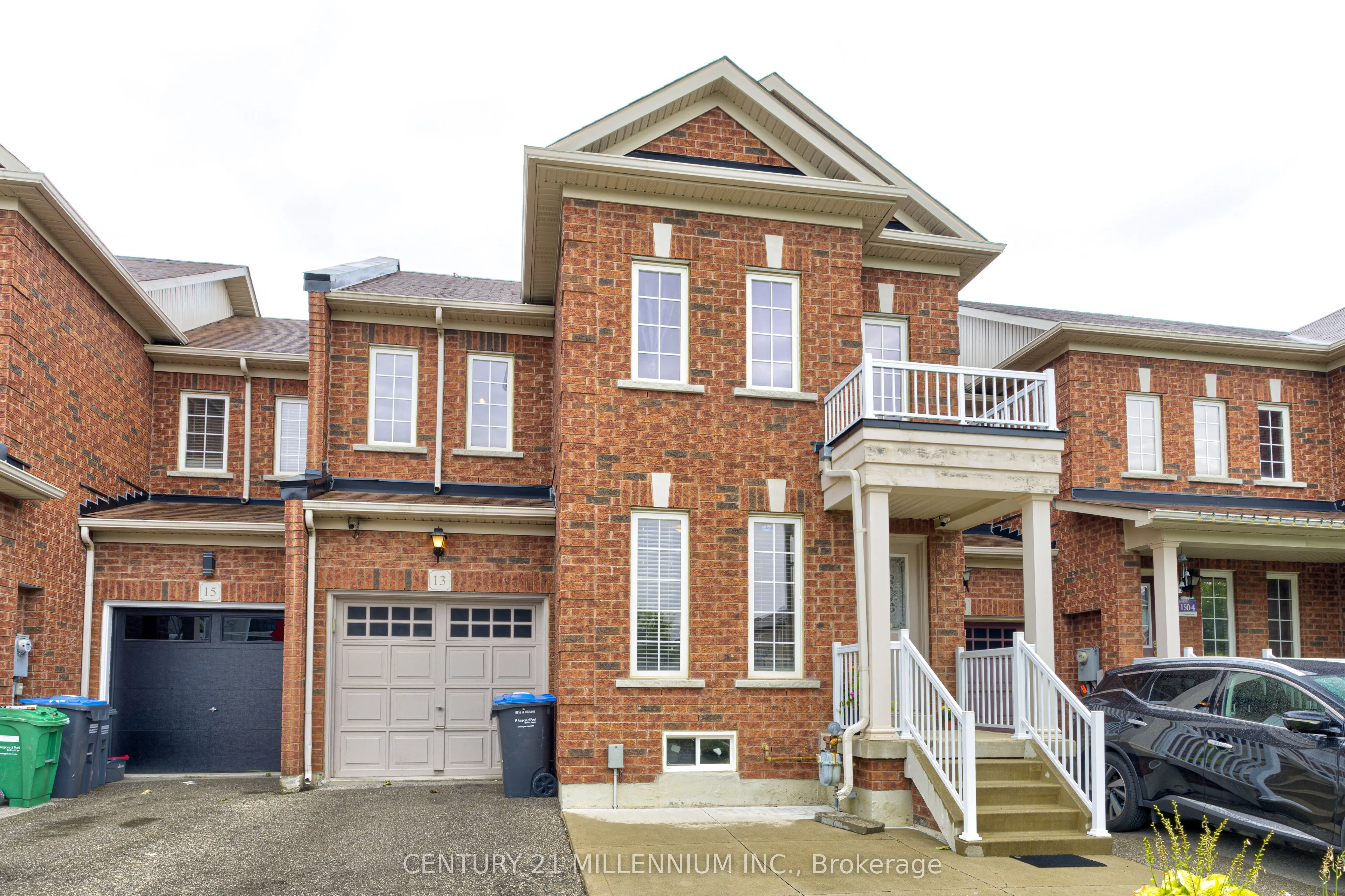 13 Coolwater Drive