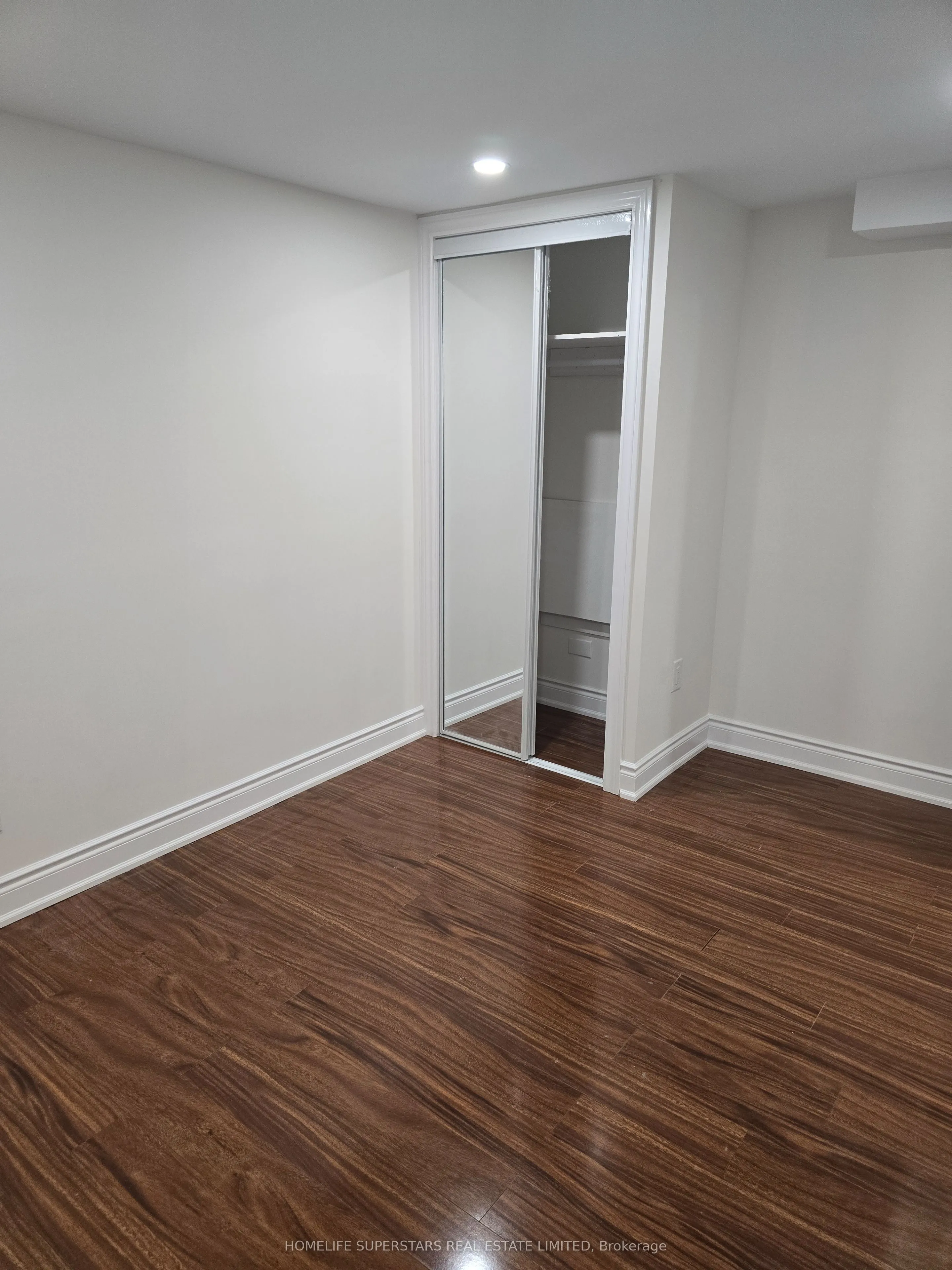 918 Islington (Bsmnt) Avenue