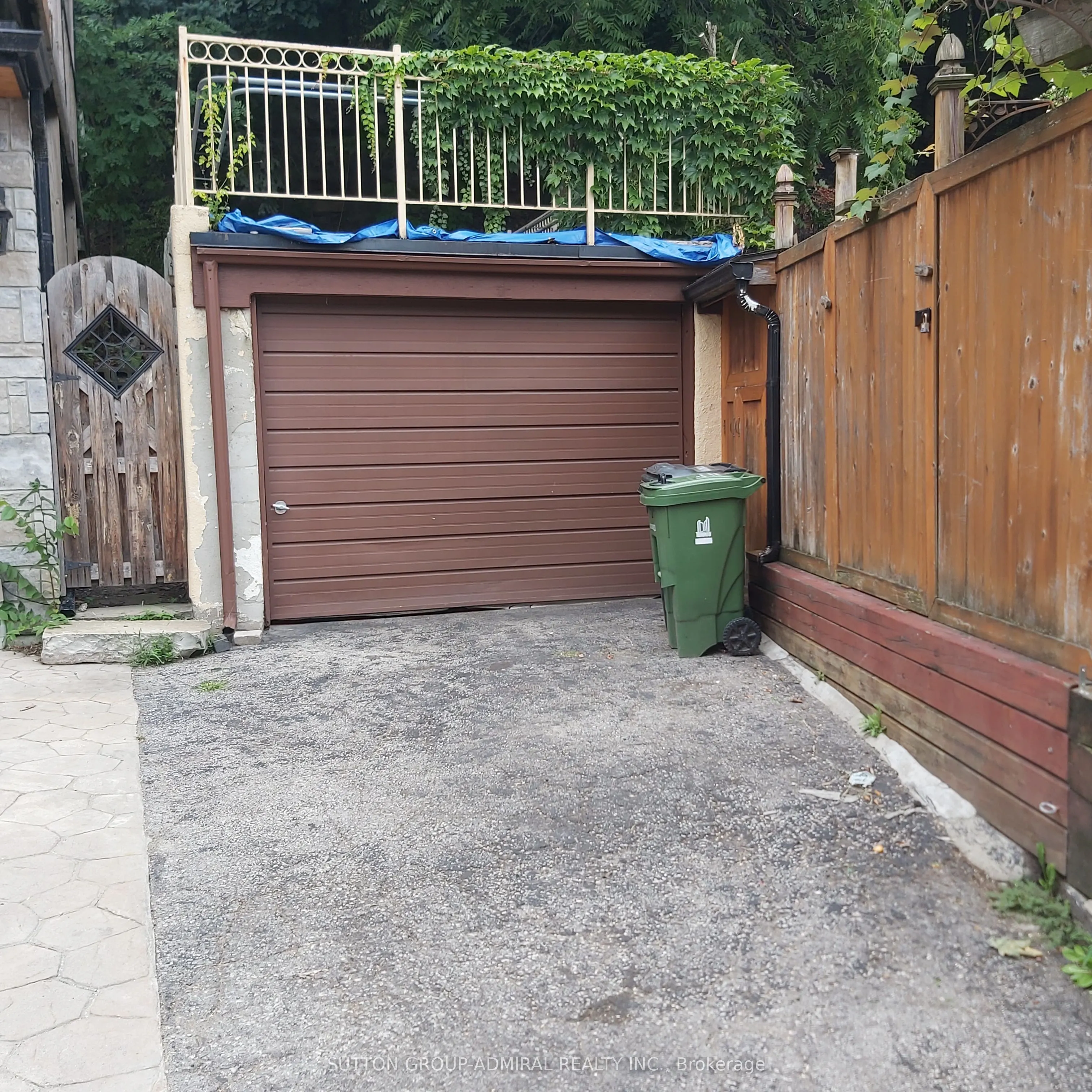 18 Preston Road