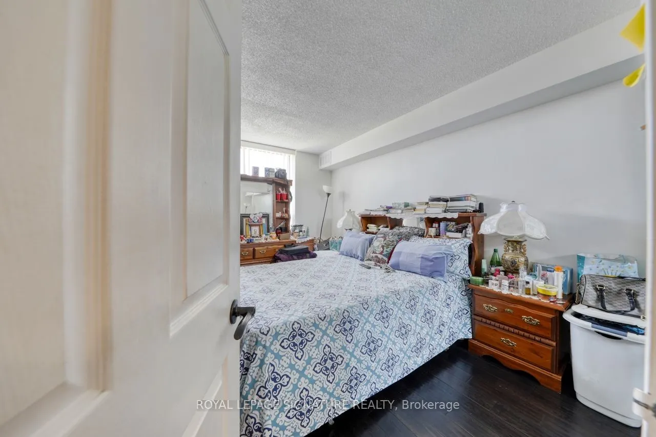 6 Humberline Drive, #904