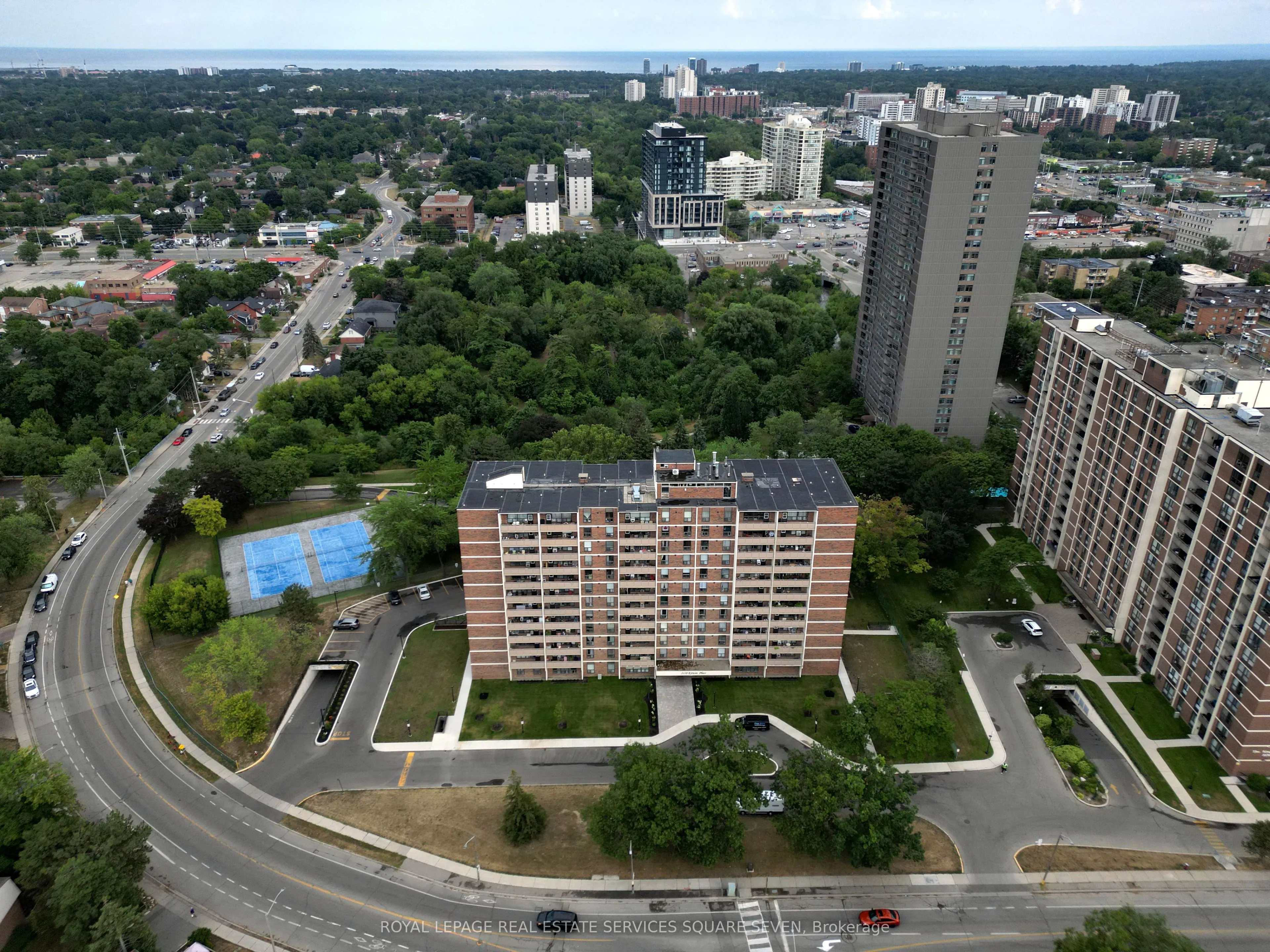 3120 Kirwin Avenue, #1109