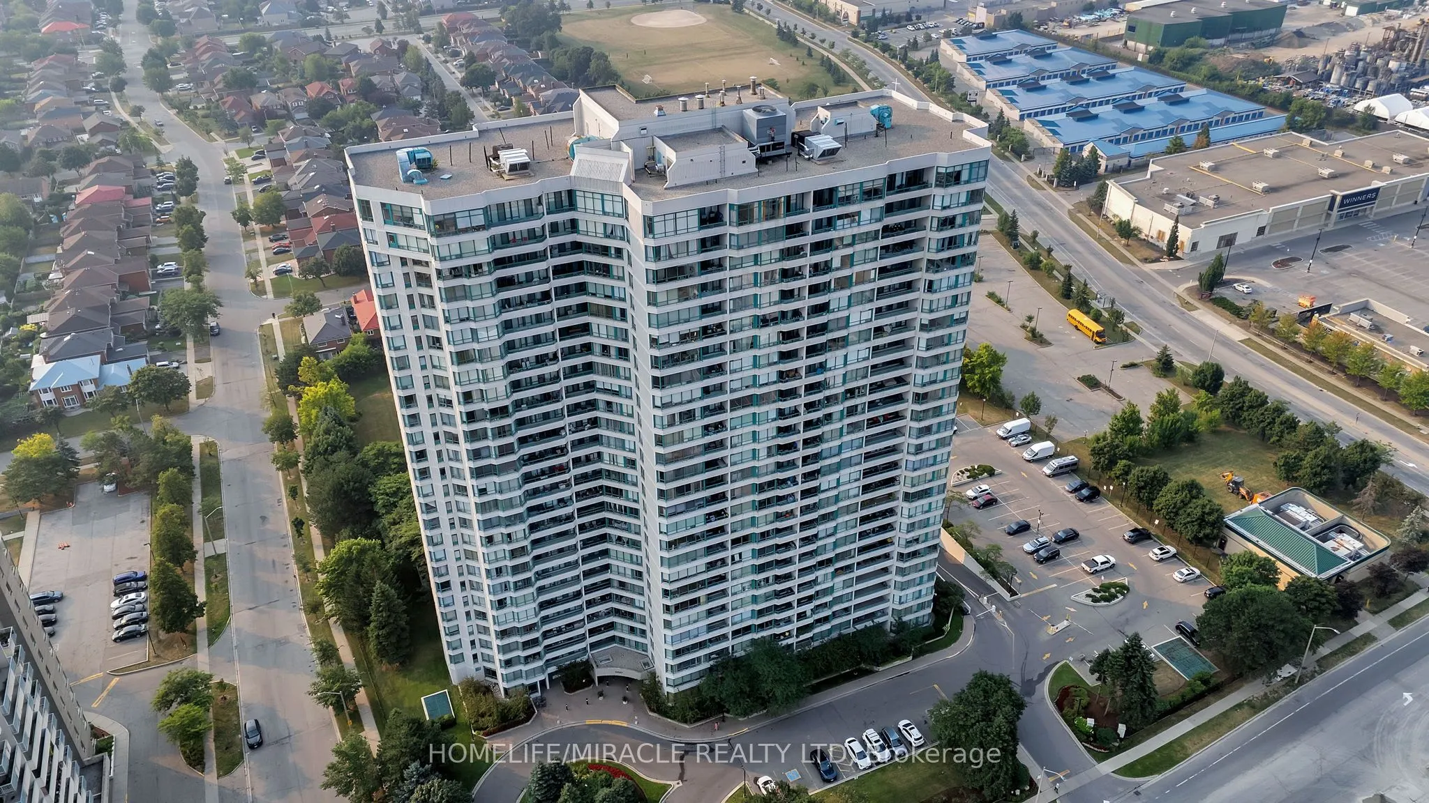 550 Webb Drive, #2009