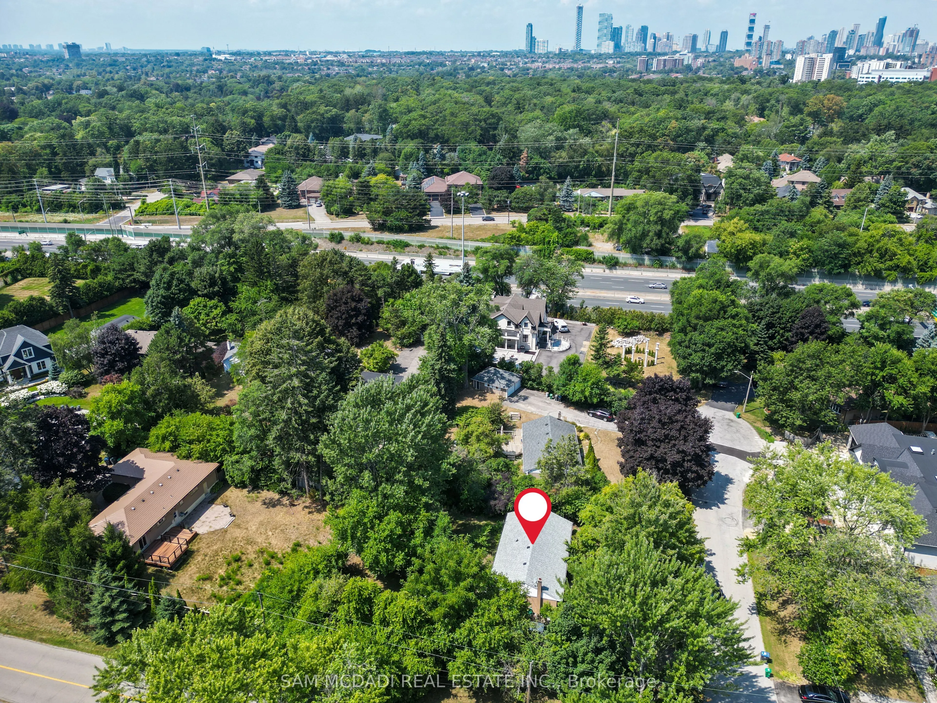 1610 Magenta Court