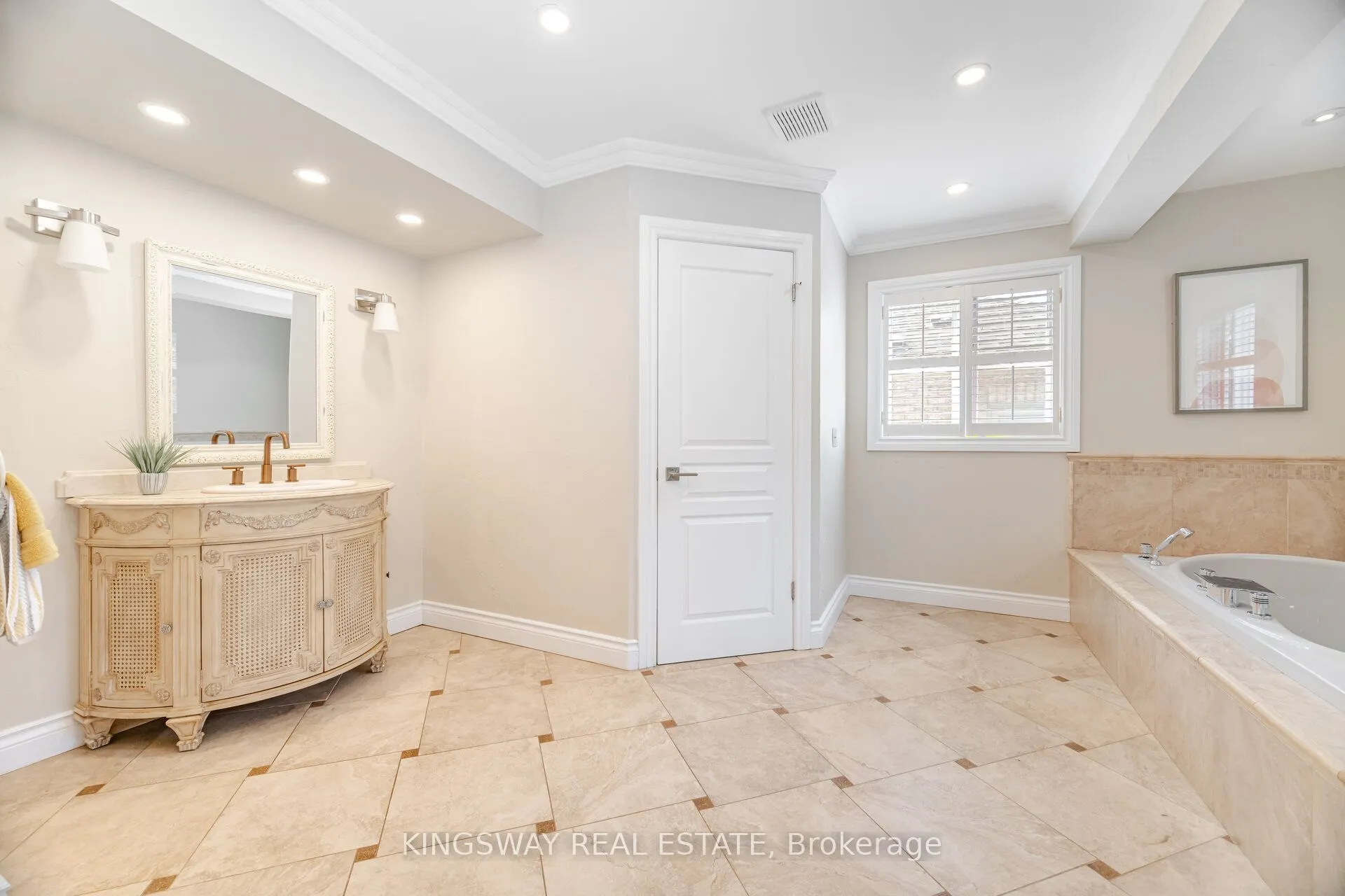 2246 Grand Ravine Drive