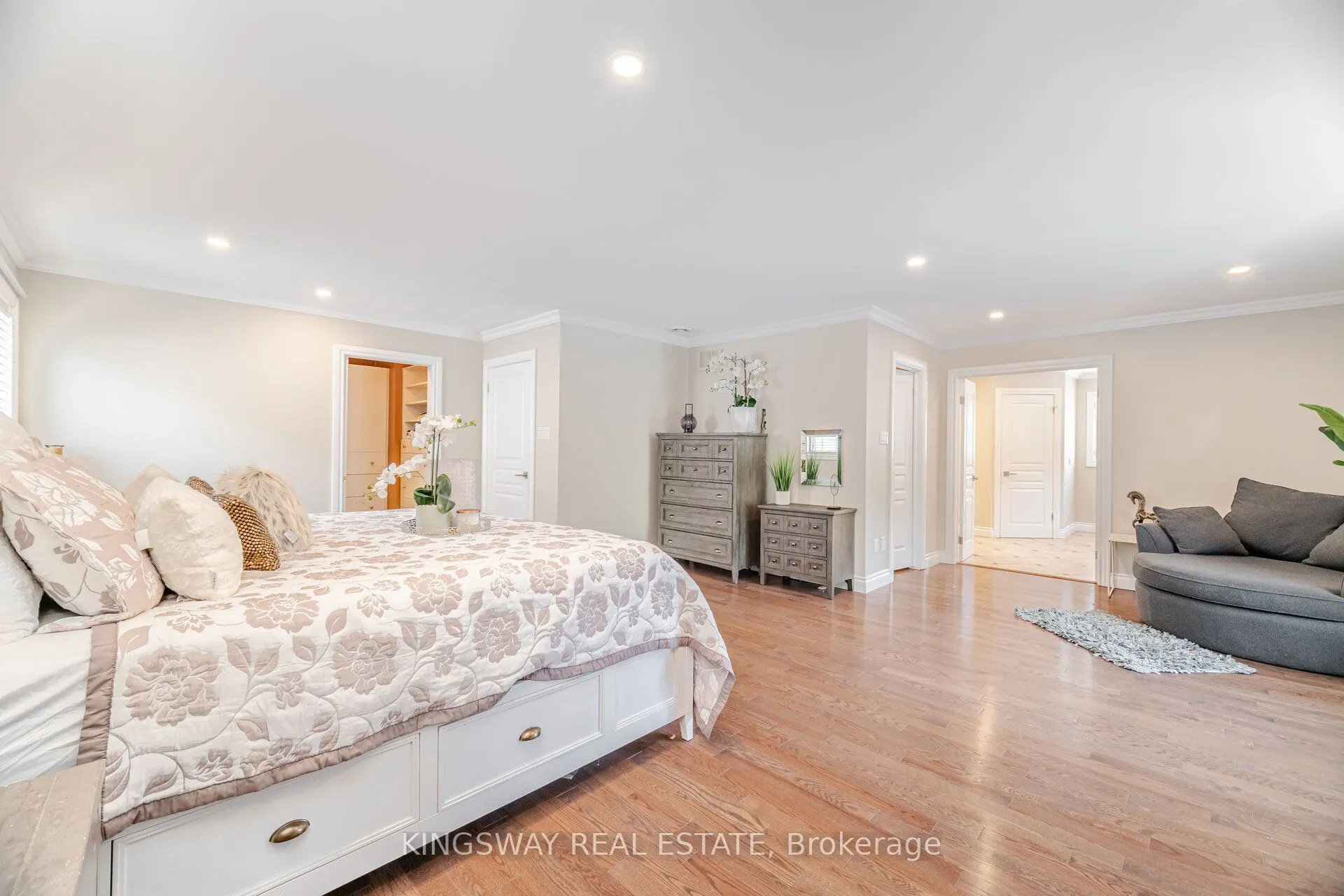 2246 Grand Ravine Drive