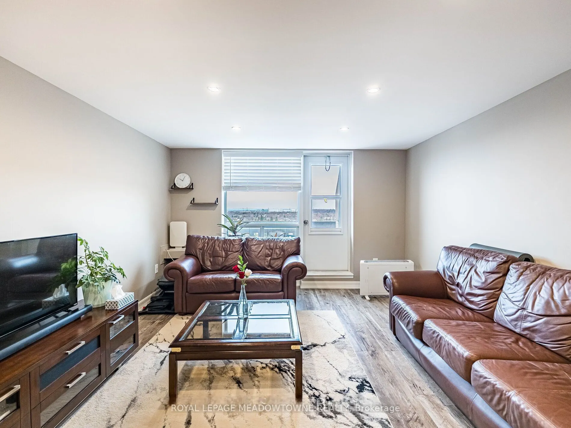 6720 Glen Erin Drive, #1001