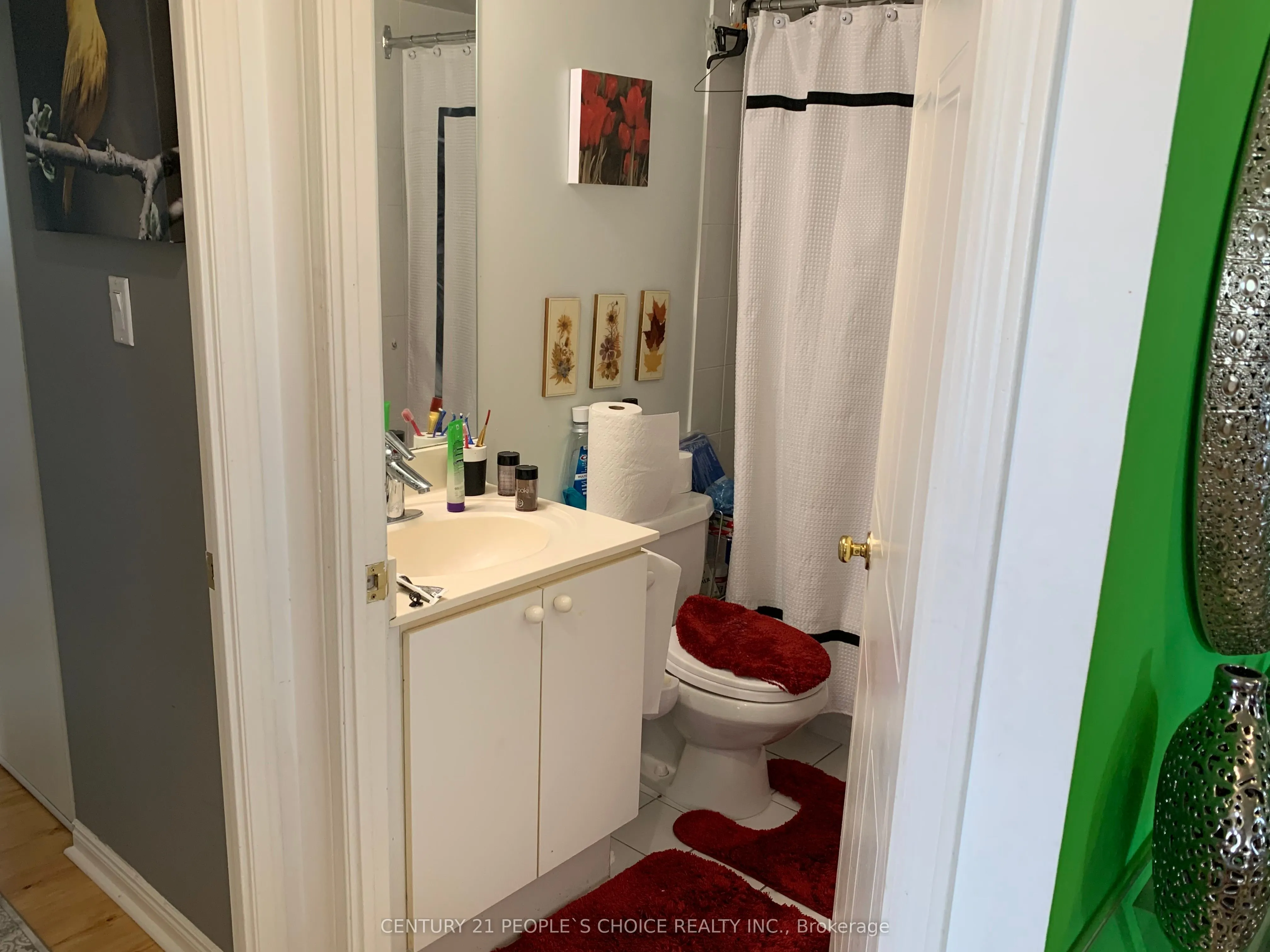 135 Hillcrest Avenue, #1004