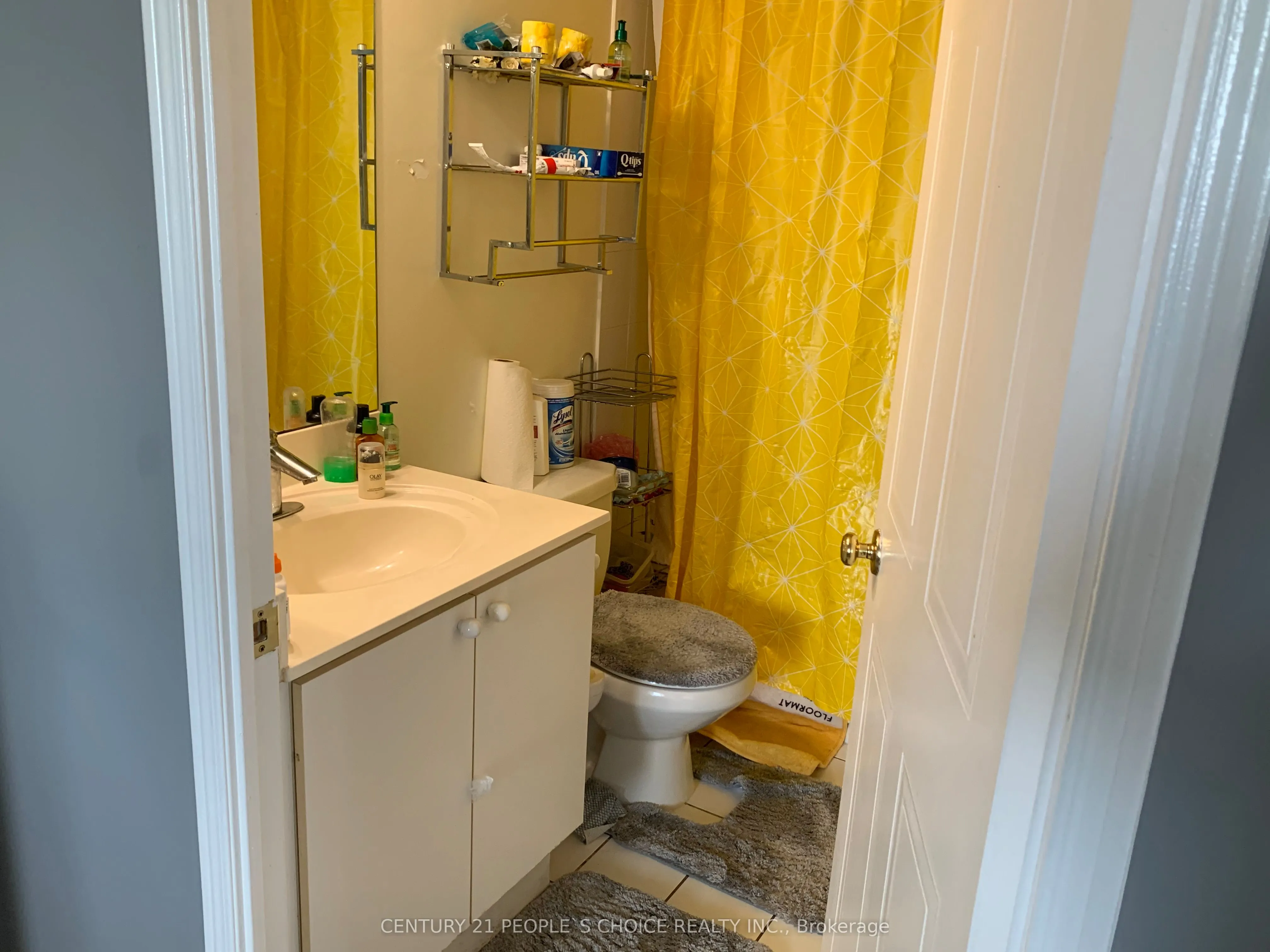 135 Hillcrest Avenue, #1004