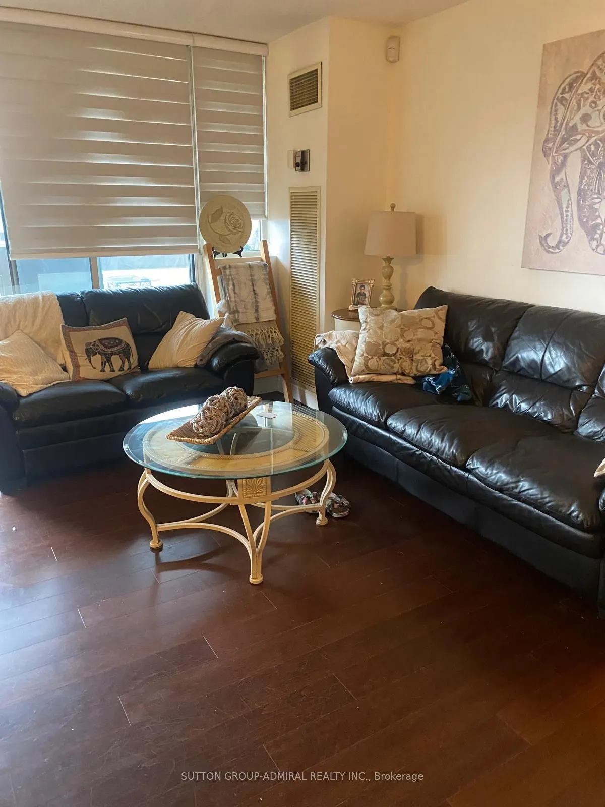 3590 Kaneff Crescent, #1513 (Room 2)