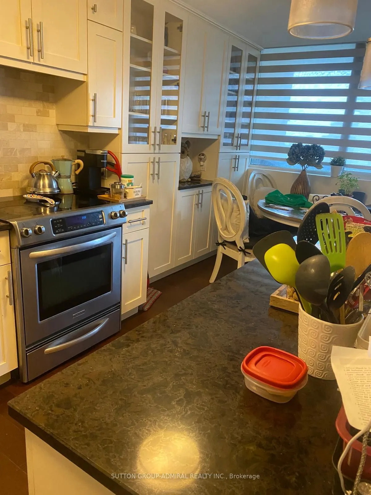 3590 Kaneff Crescent, #1513 (Room 2)