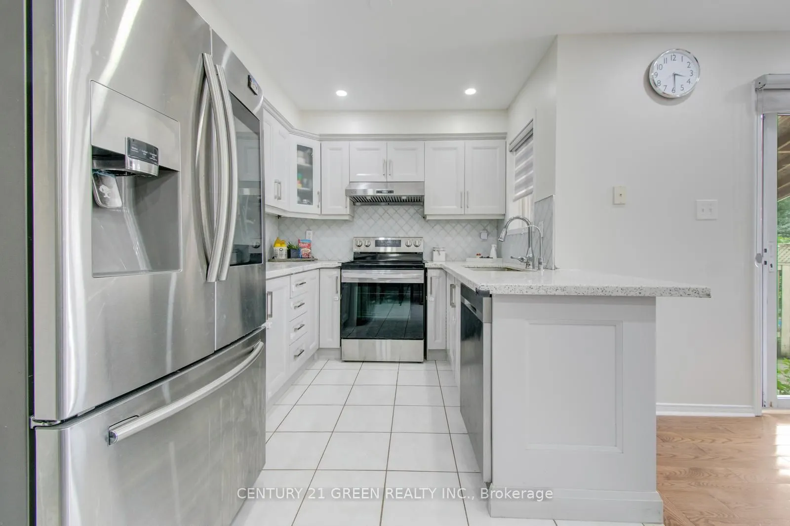 26 Oatfield Road