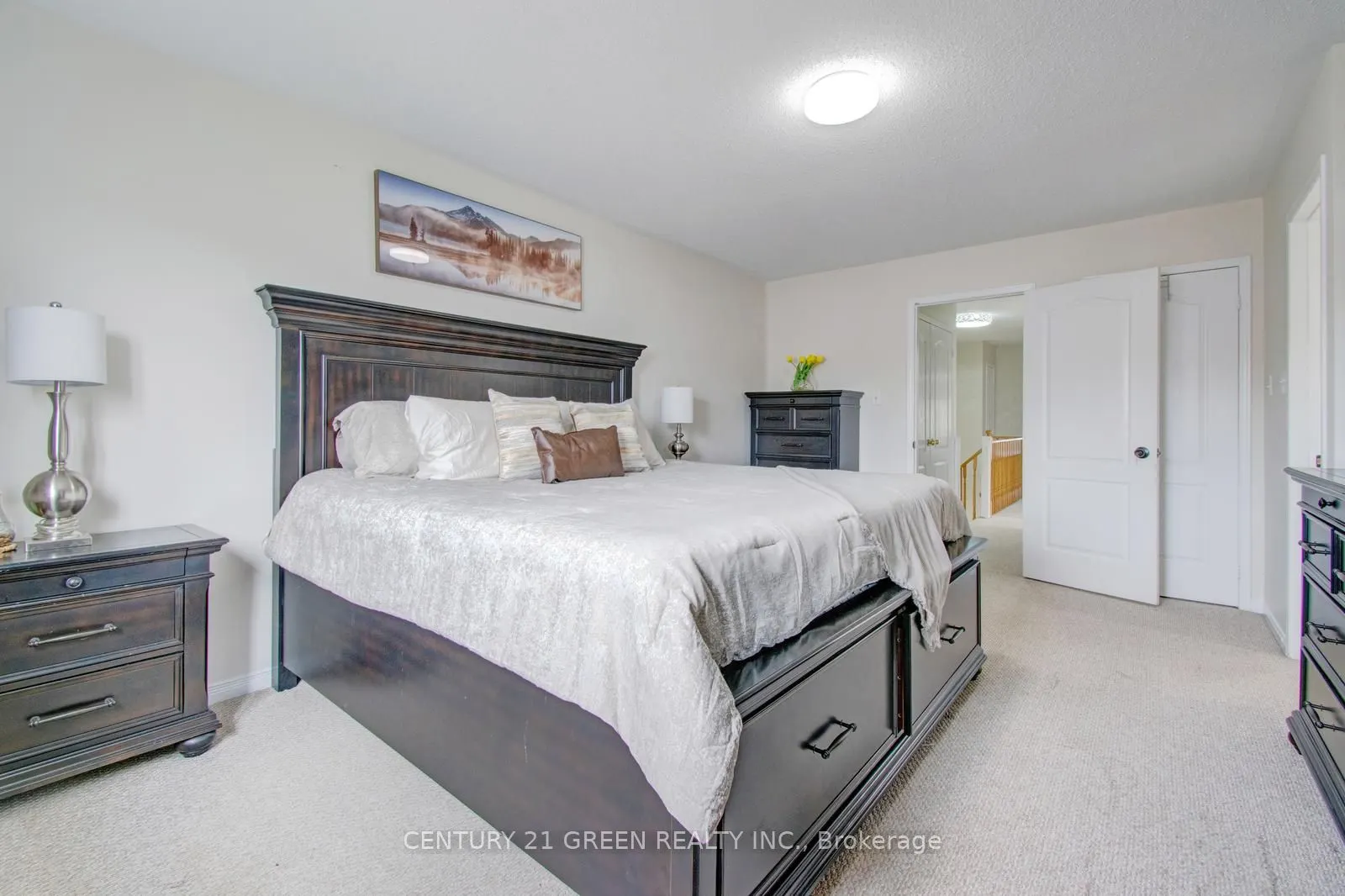 26 Oatfield Road