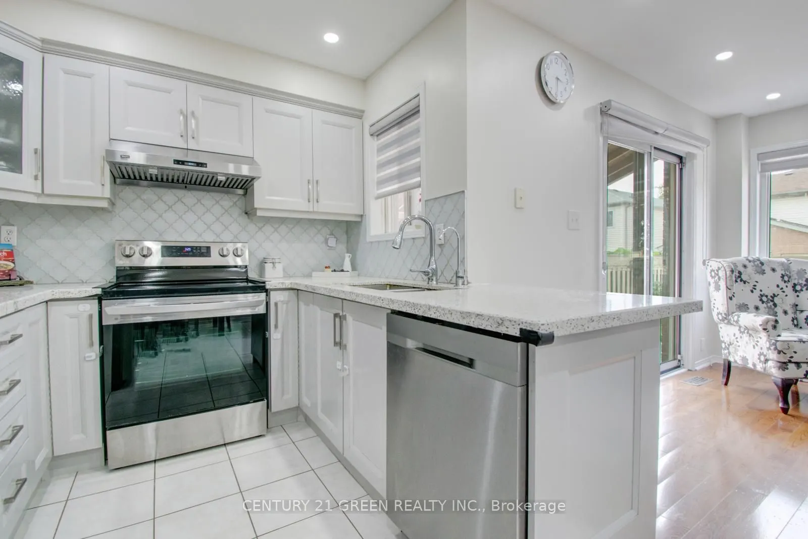 26 Oatfield Road