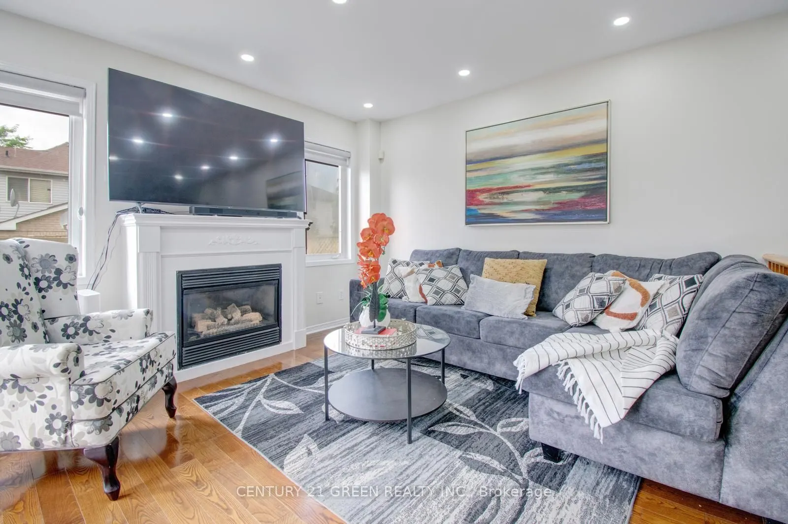 26 Oatfield Road