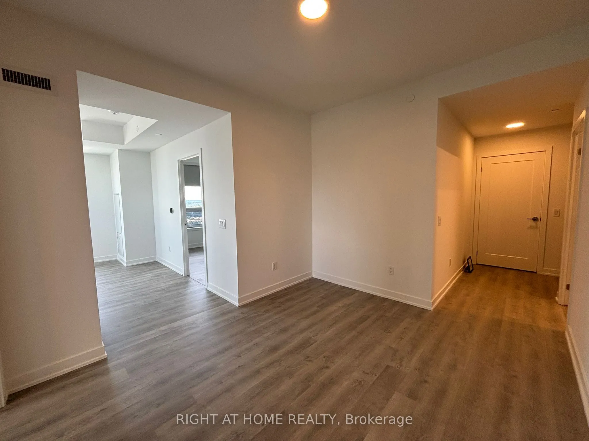 5105 Hurontario Street, #2905